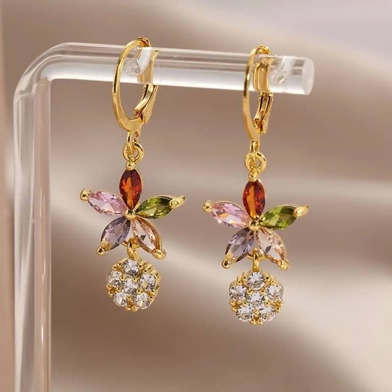     			GlowNest Multi Color Bali Earrings ( Pack of 1 )