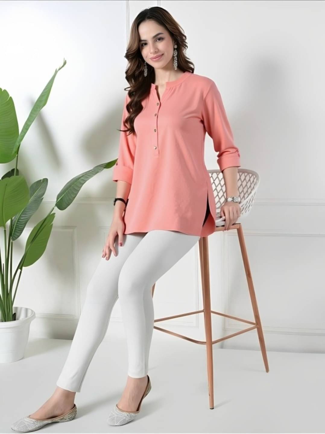     			MAYKR Women Rayon Solid Straight Kurti ( Peach )