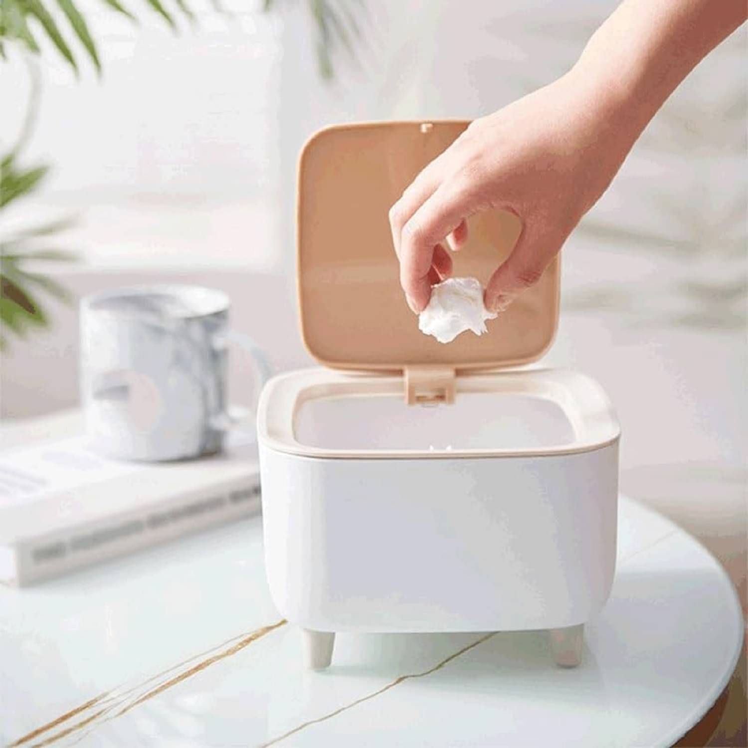     			Mini Portable Tabletop Dustbin, Mini Trash Can with Lid - Wastebasket for Bathroom Vanity, Desktop, Tabletop (Square Press - White)