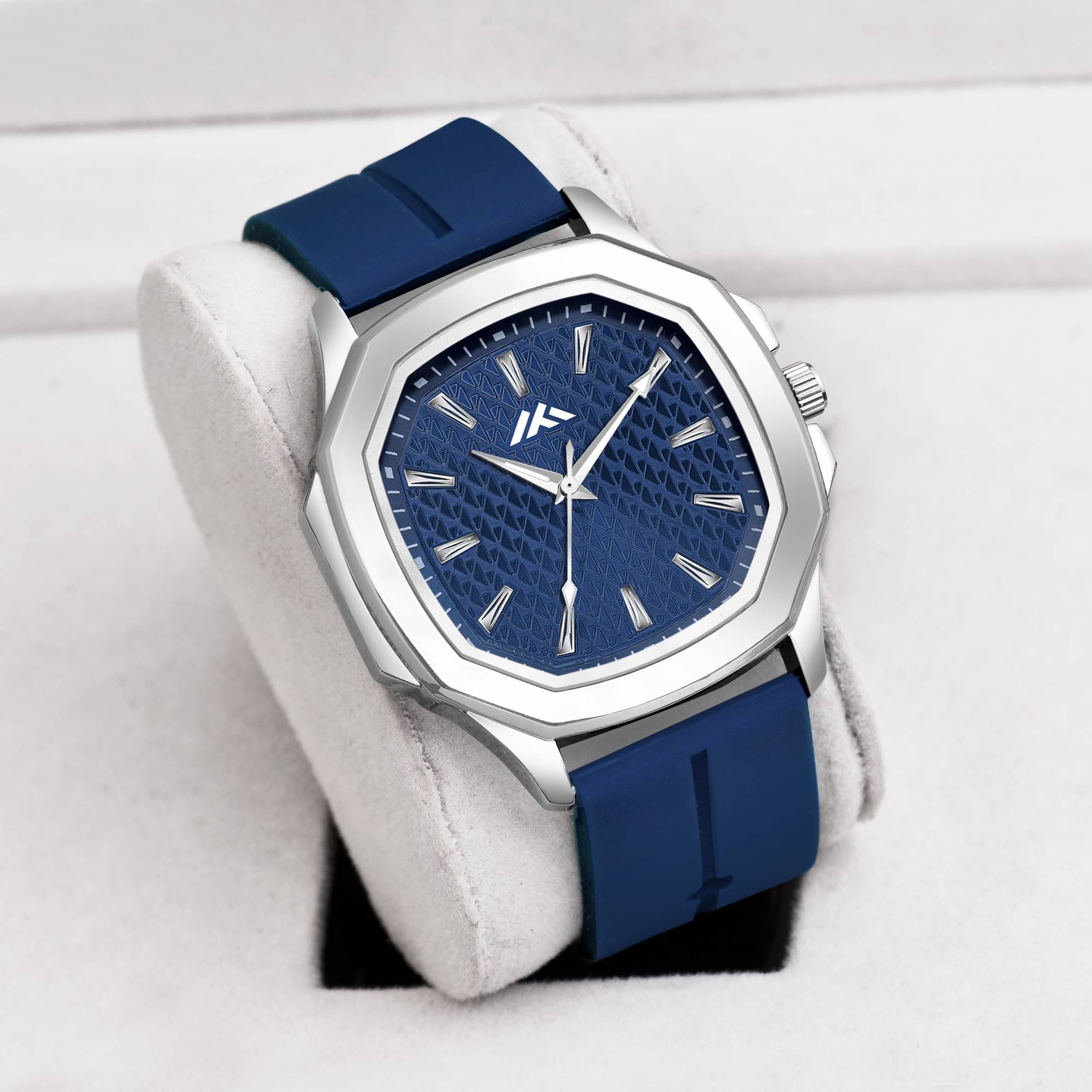     			Newman Blue Silicon Analog Men's Watch