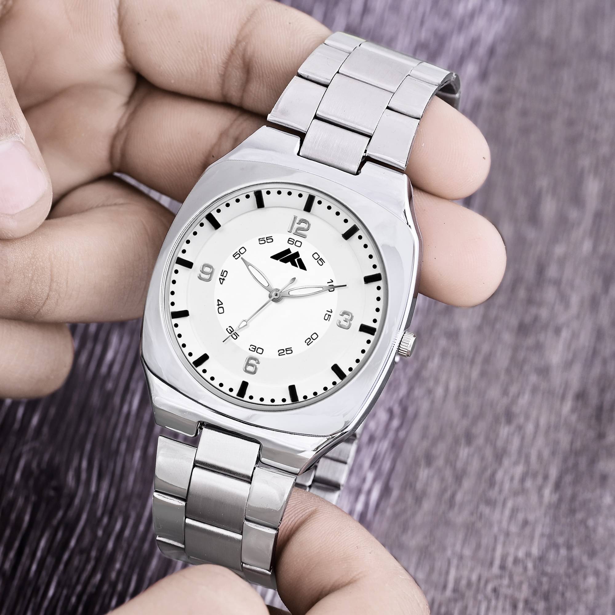     			Newman Silver Metal Analog Men's Watch
