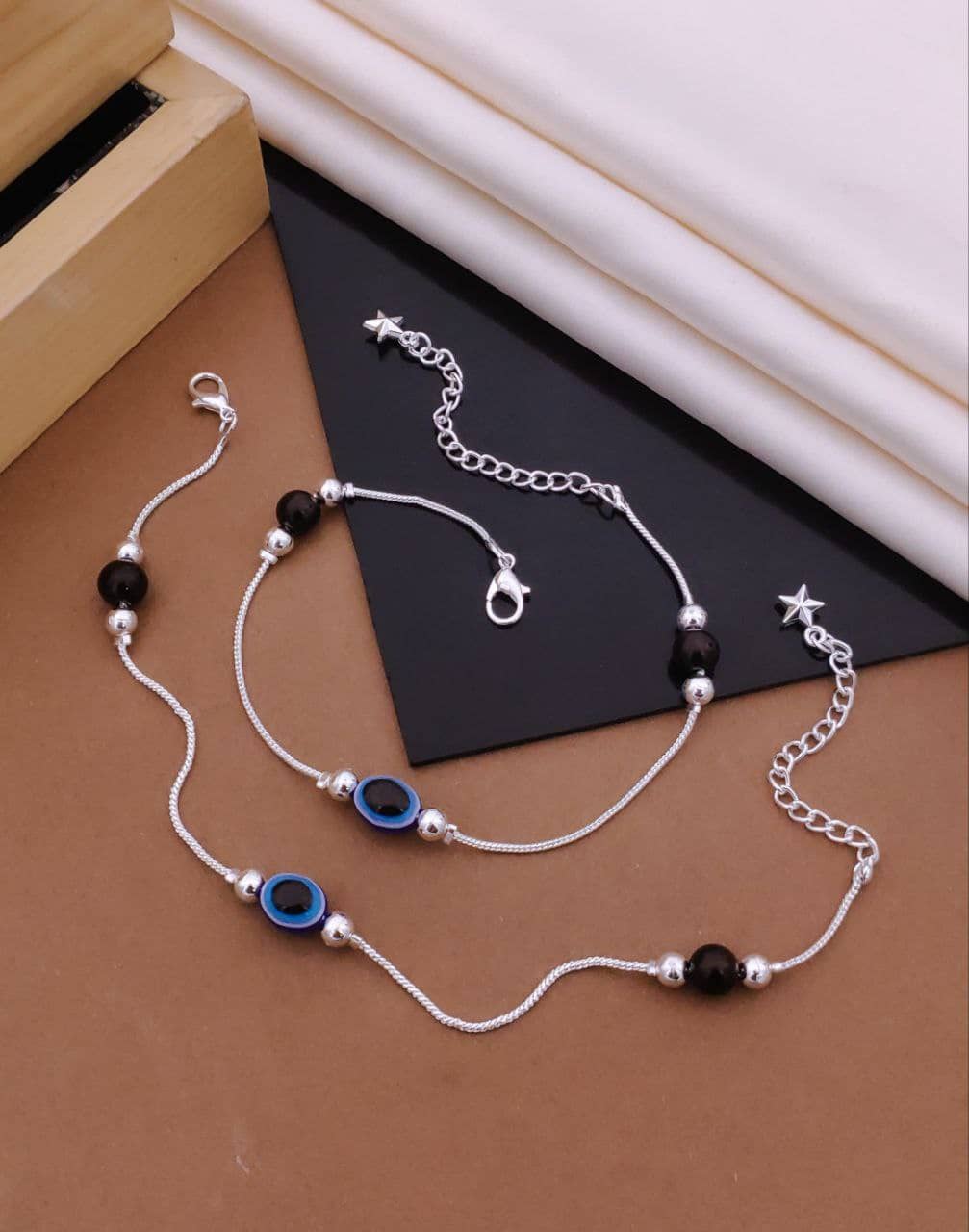 Shivay Fashion  hub Silver Anklets ( Pack of 1 ) - Anklets | Buy online on ZillyBuy