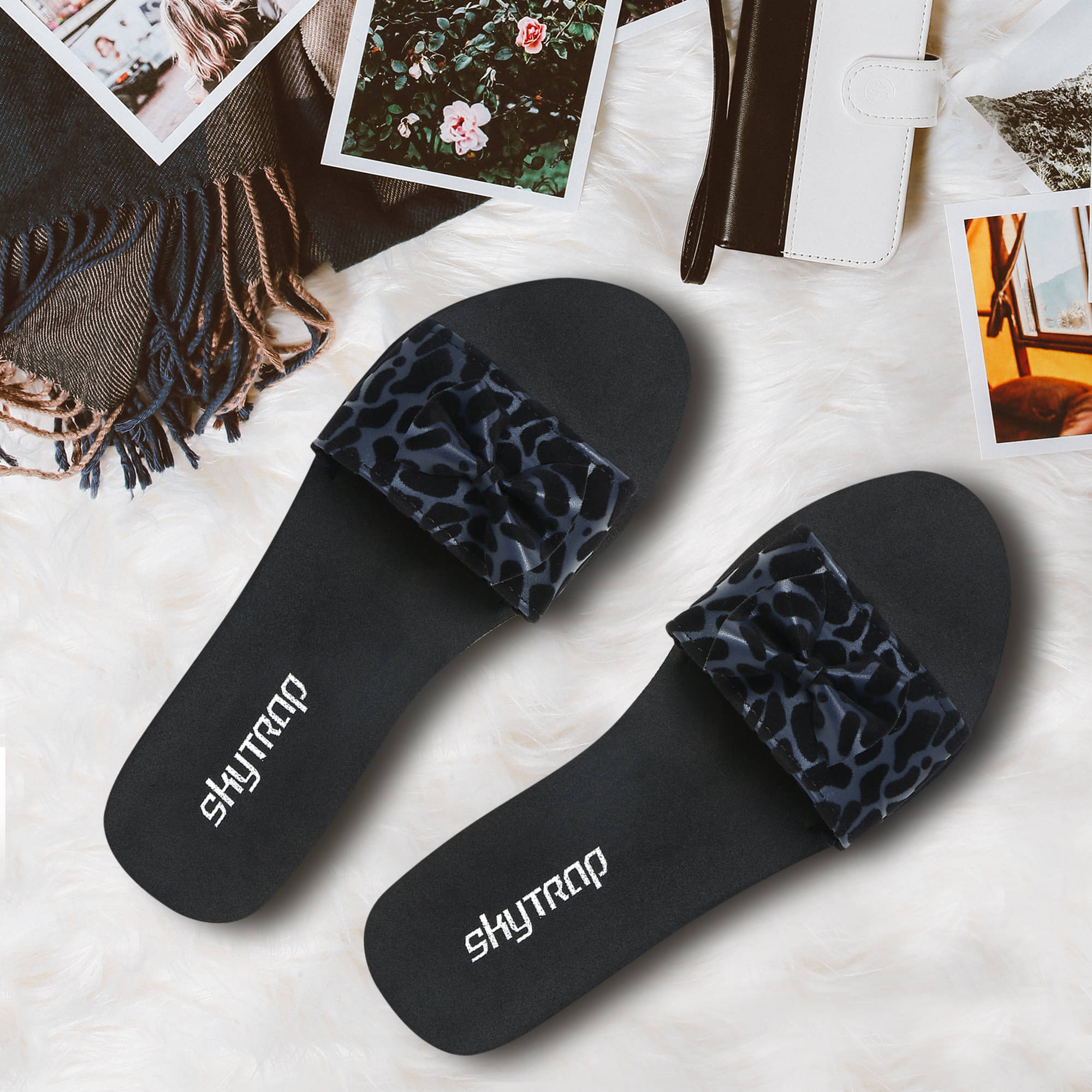     			Skytrap Blue Women's Daily Slipper