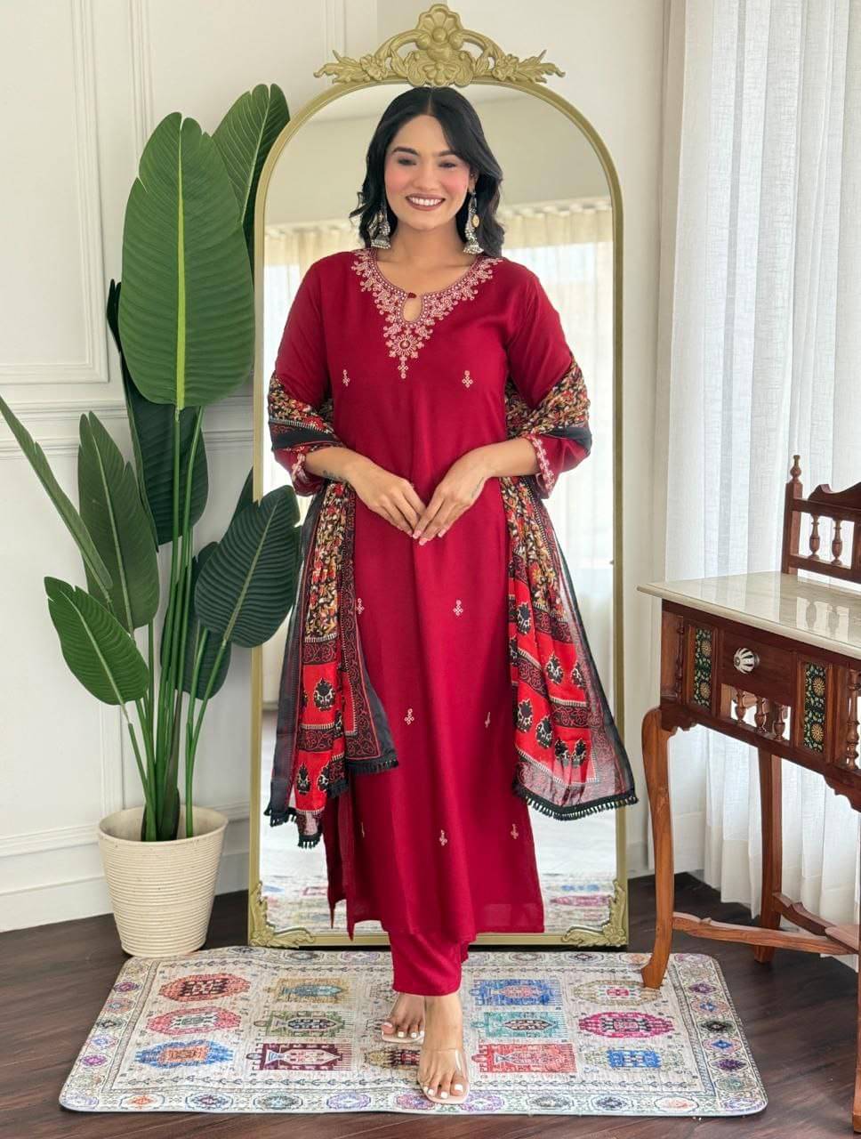     			keshav fashion Women Rayon Embroidered Straight Kurti With Pants ( Red )