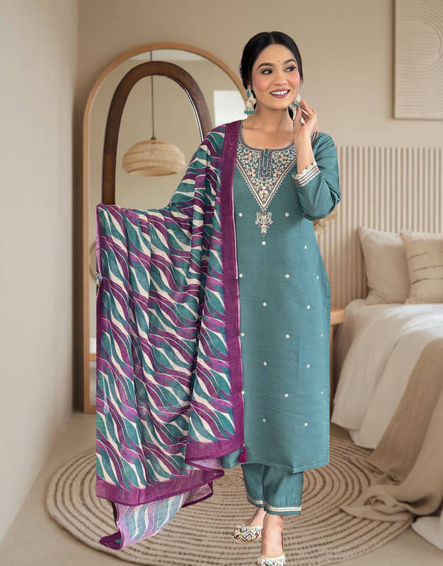 piludi Women Viscose Embroidered Straight Kurti With Pants ( Green ) piludi Women Viscose Embroidered Straight Kurti With Pants ( Green )
