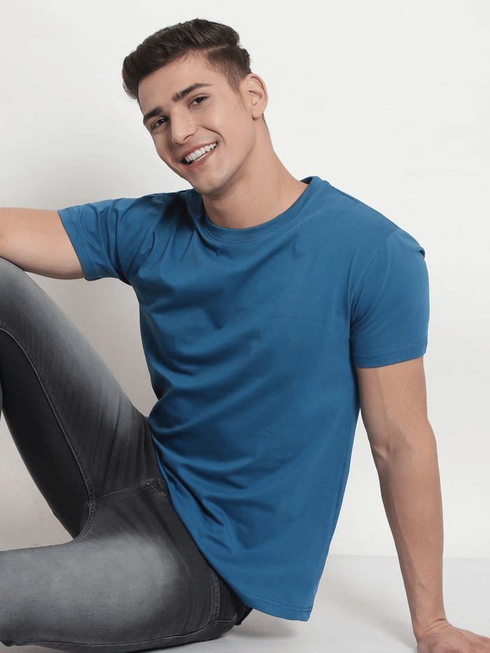 AYARTH Men Cotton Regular Fit Solid T-Shirt ( BLUE ) AYARTH Men Cotton Regular Fit Solid T-Shirt ( BLUE )