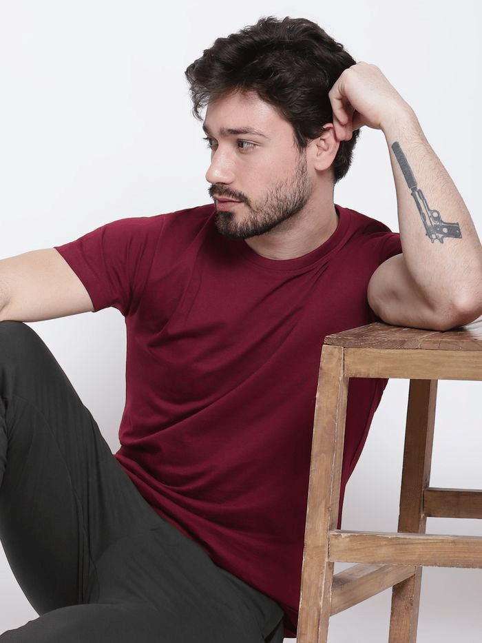 AYARTH Men Cotton Regular Fit Solid T-Shirt ( MAROON ) AYARTH Men Cotton Regular Fit Solid T-Shirt ( MAROON )