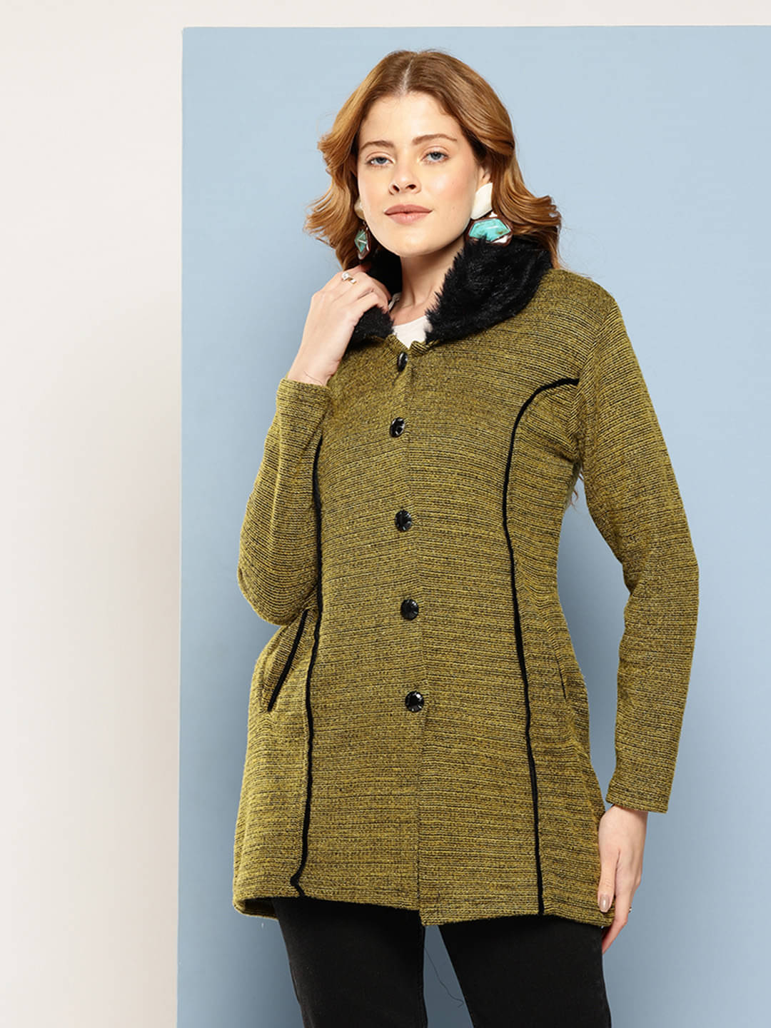 Aarika Woollen Regular Collar Women's Buttoned Cardigans - Green ( Single ) Aarika Woollen Regular Collar Women's Buttoned Cardigans - Green ( Single )