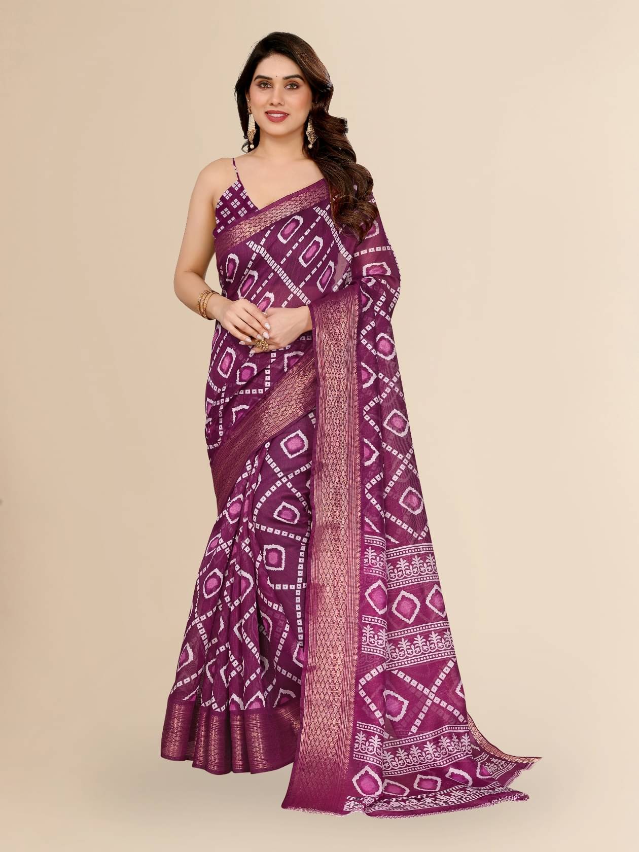 BANDHANI VILLA Cotton Blend Printed Regular Saree With Unstitched Blouse Piece ( Wine ) BANDHANI VILLA Cotton Blend Printed Regular Saree With Unstitched Blouse Piece ( Wine )