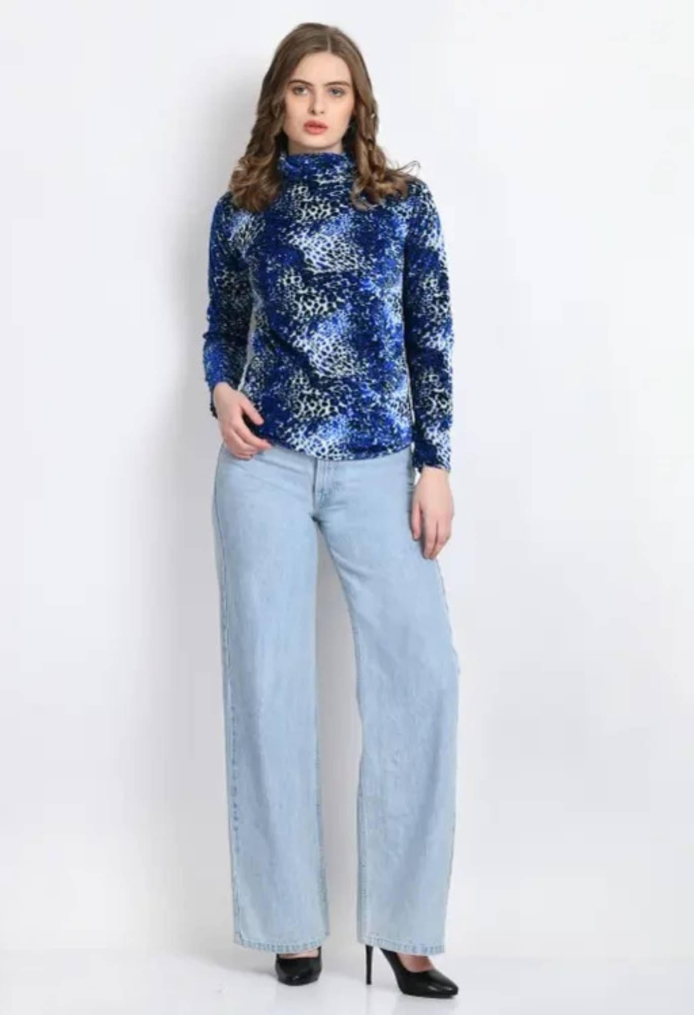     			Divine Bezz Women's Velvet Regular Top ( Blue )