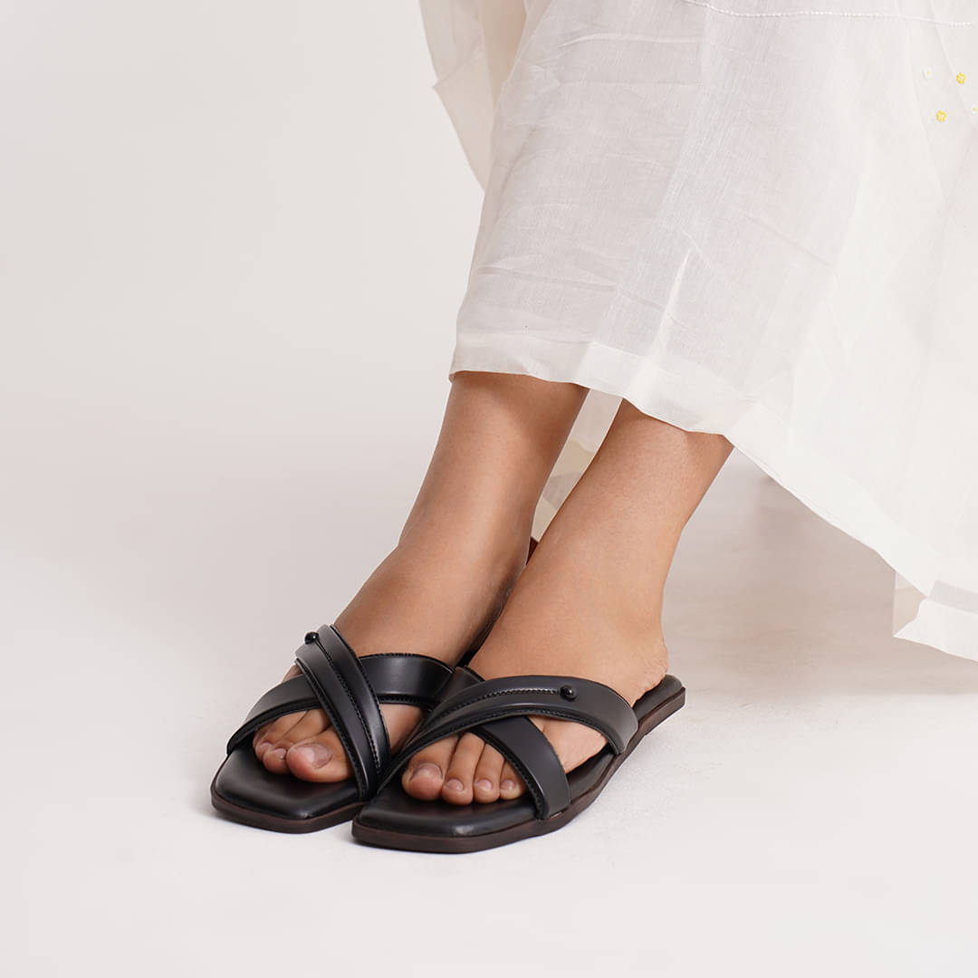     			JM Looks Black Women's Flats