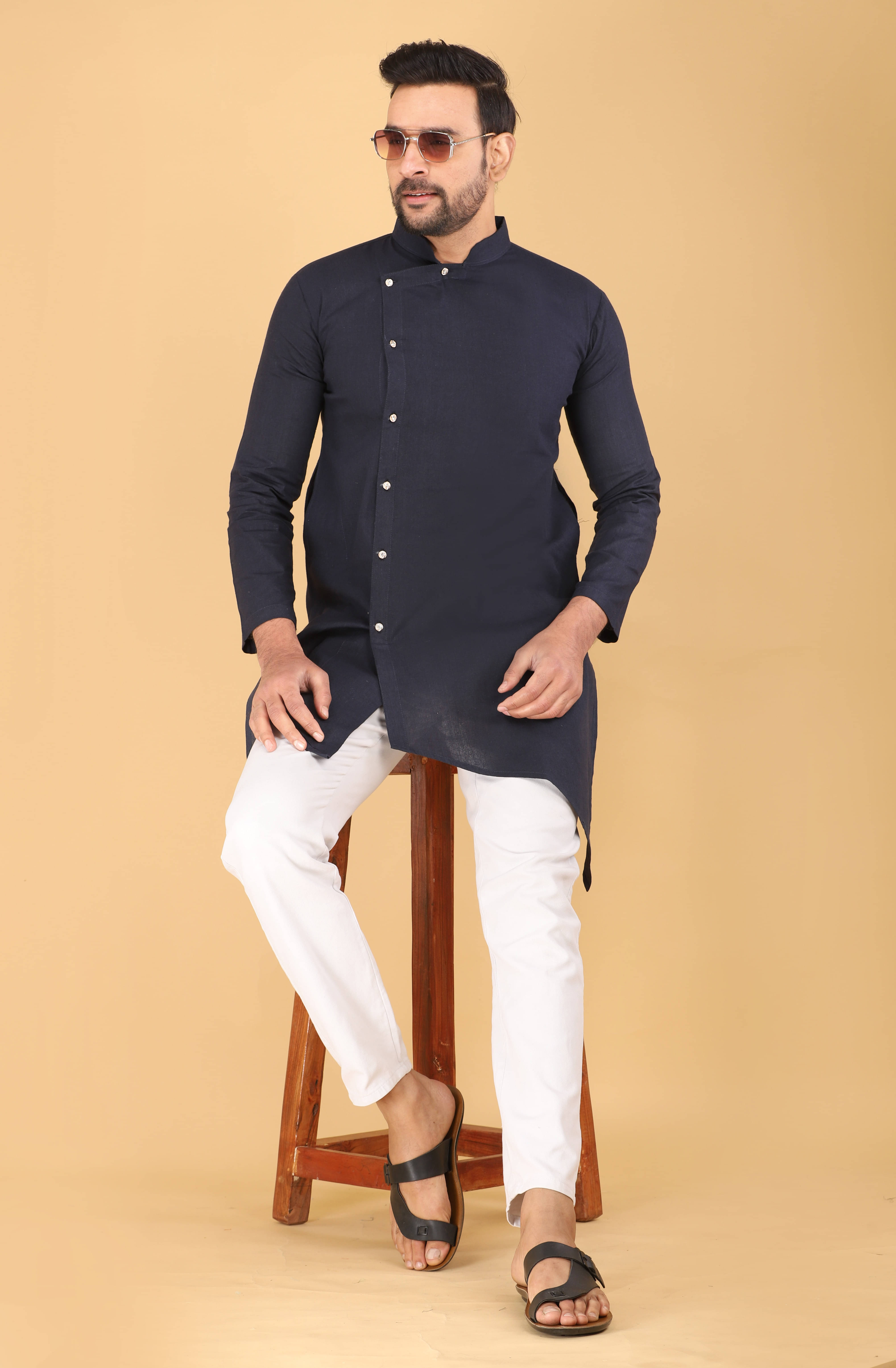 Mehsoos Fashion Navy Blue Cotton Men's Regular Kurta ( Pack of 1 ) Mehsoos Fashion Navy Blue Cotton Men's Regular Kurta ( Pack of 1 )