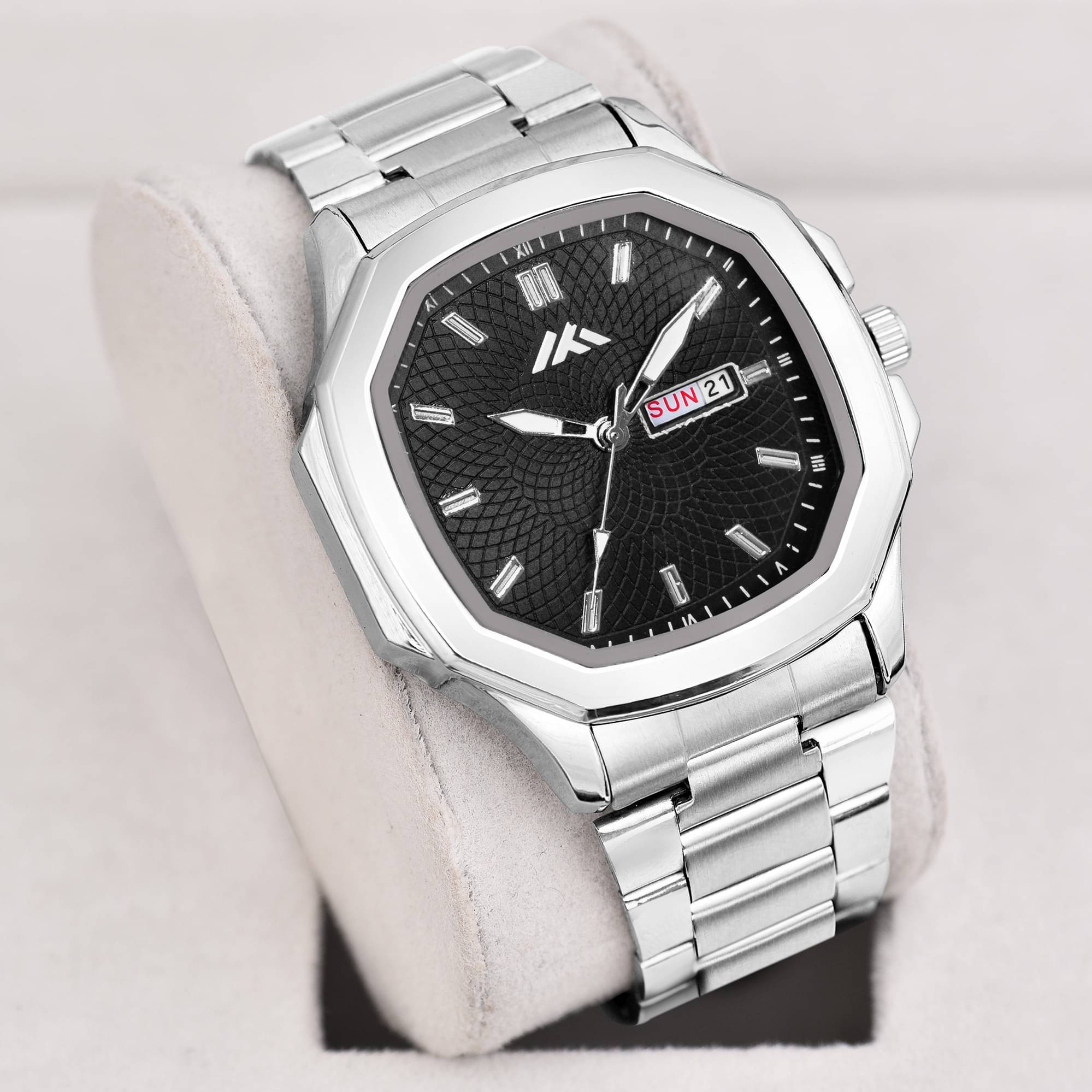     			Newman Silver Metal Analog Men's Watch