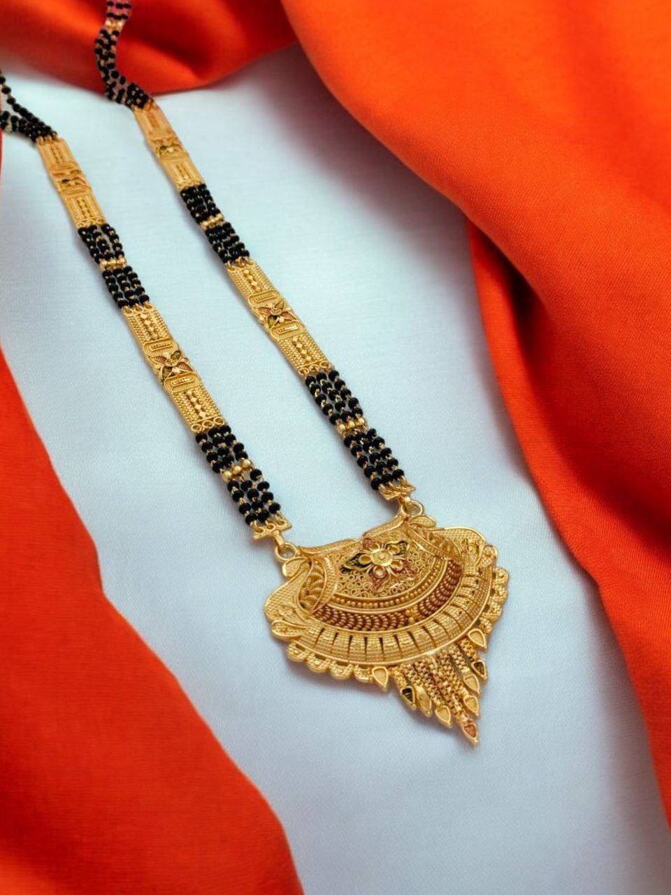     			OCHORI Golden Mangalsutra Set ( Pack of 1 )