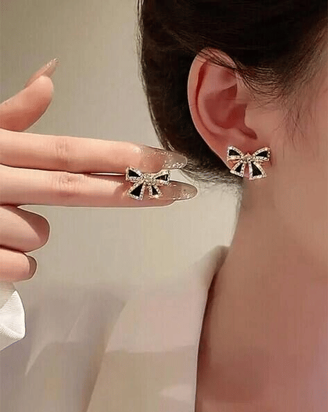     			Opus Gems Black Drop Earrings ( Pack of 1 )