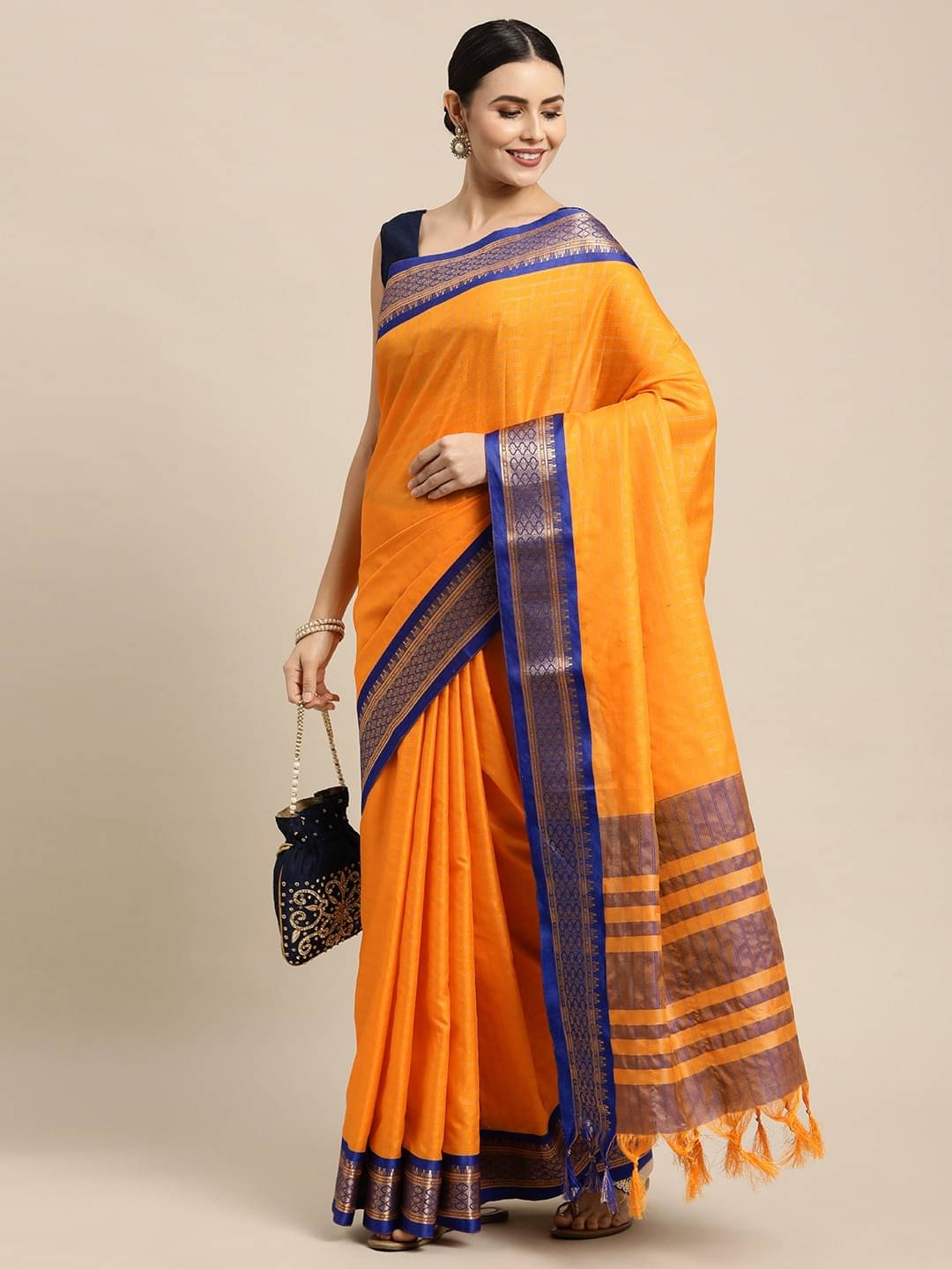     			Rangtulika Ethnics Cotton Checks Banarasi saree With Unstitched Blouse Piece ( Orange )