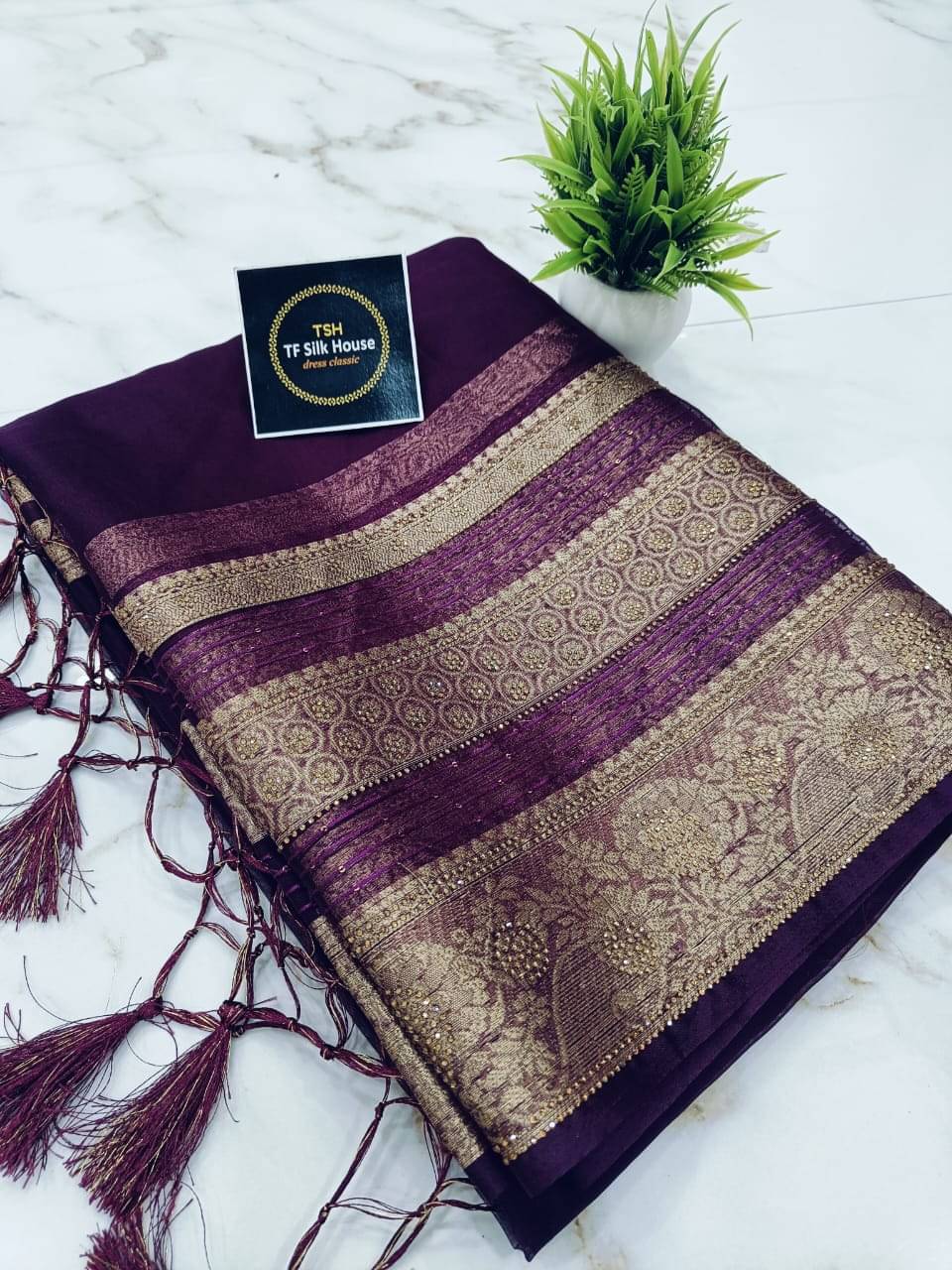 TF SILK HOUSE Organza Dyed Banarasi saree With Unstitched Blouse Piece ( Indigo )     			TF SILK HOUSE Organza Dyed Banarasi saree With Unstitched Blouse Piece ( Indigo )