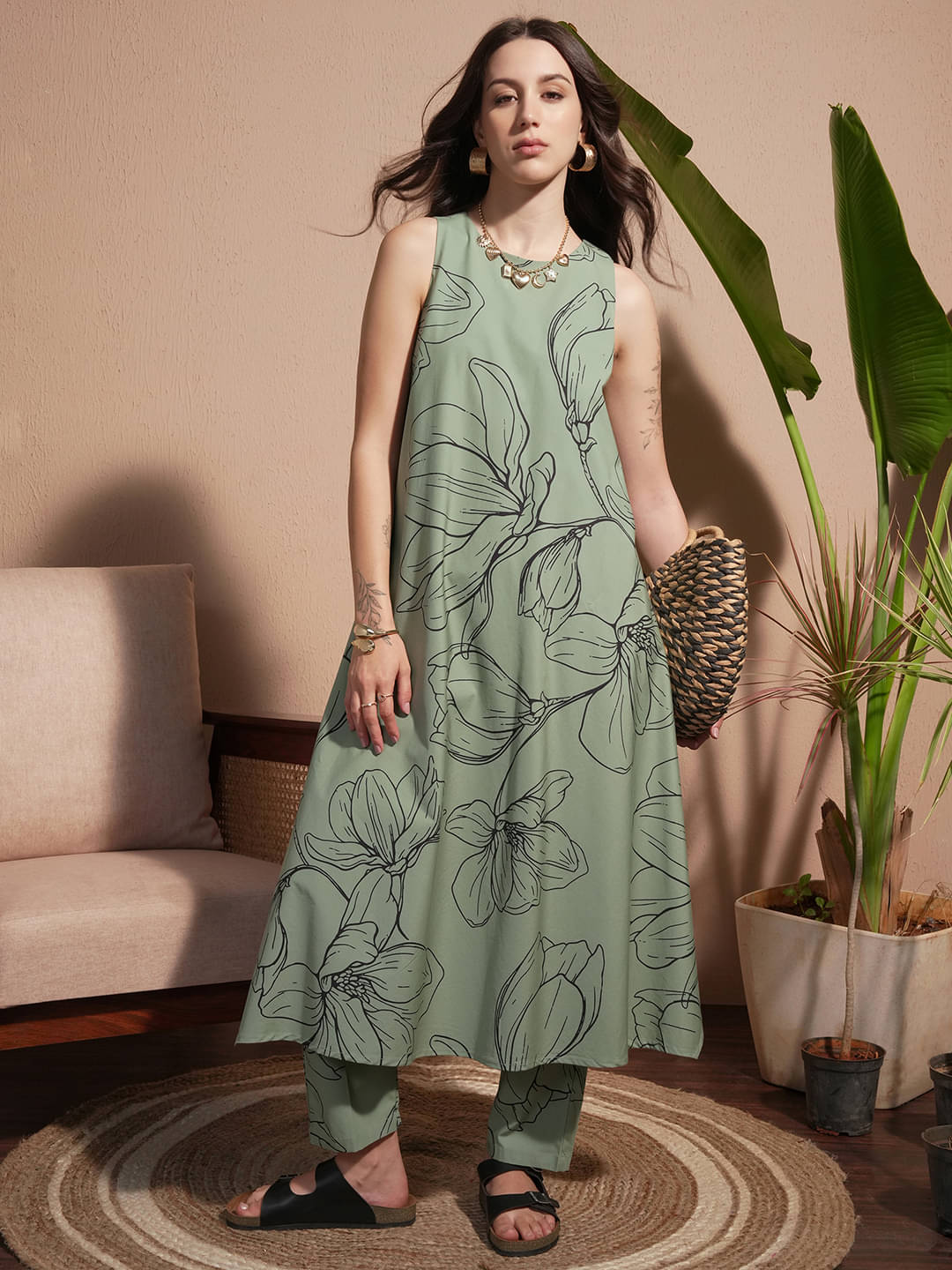 Vishudh Women Cotton Printed A-line Kurti With Pants ( Green )     			Vishudh Women Cotton Printed A-line Kurti With Pants ( Green )