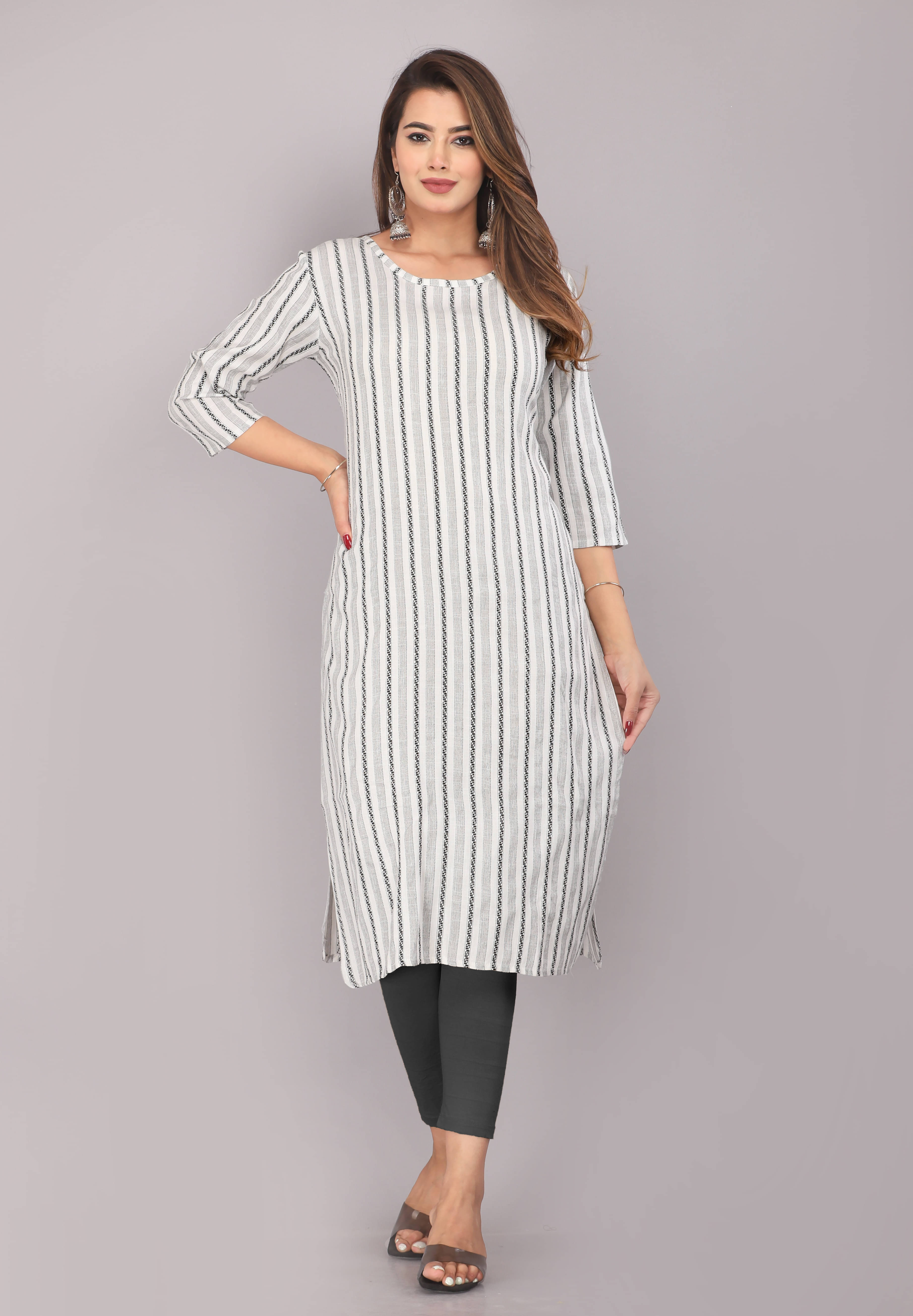     			Mehsoos Fashion Women Cotton Checks Straight Kurti ( White )