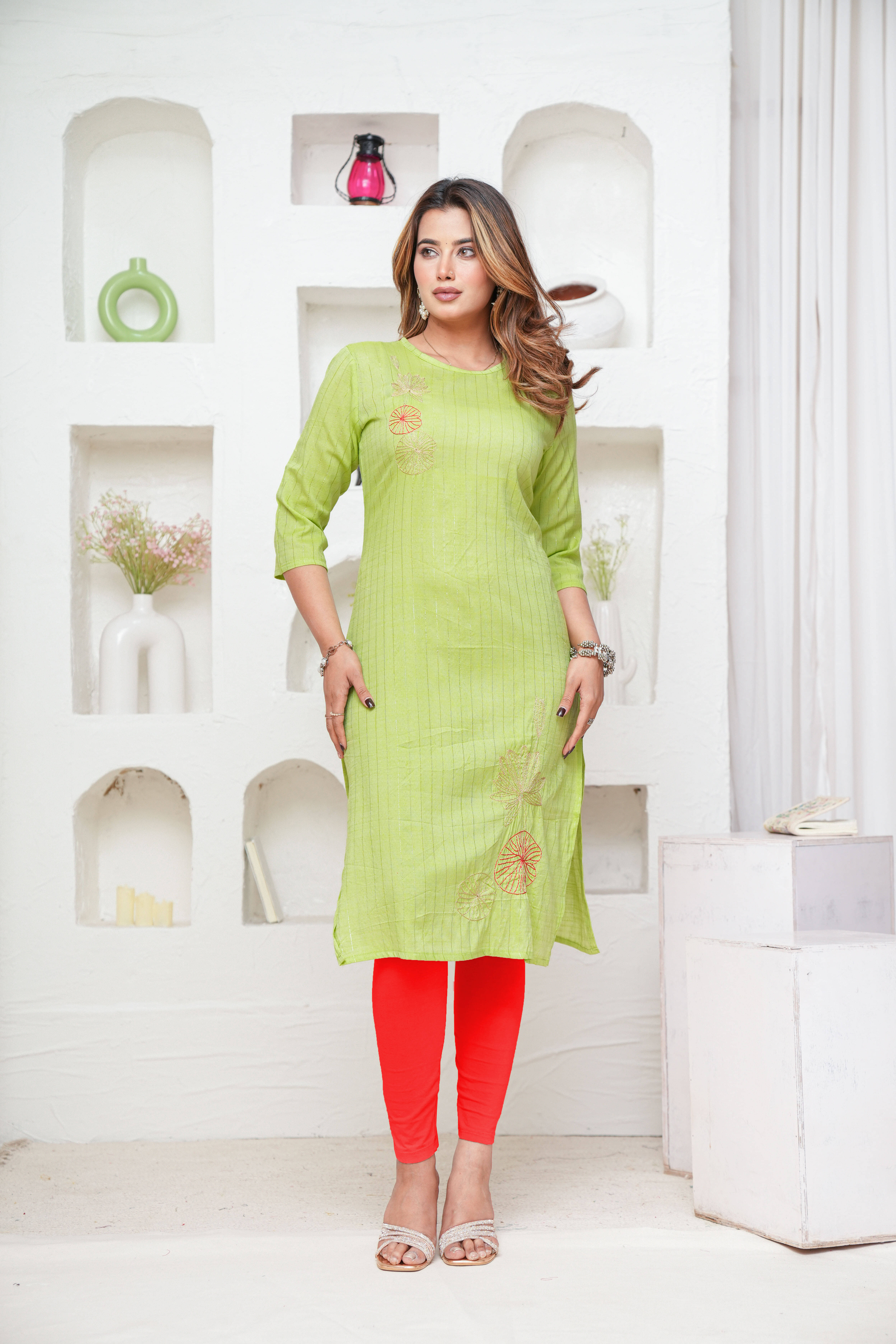     			Mehsoos Fashion Women Cotton Embroidered Straight Kurti ( Light Green )