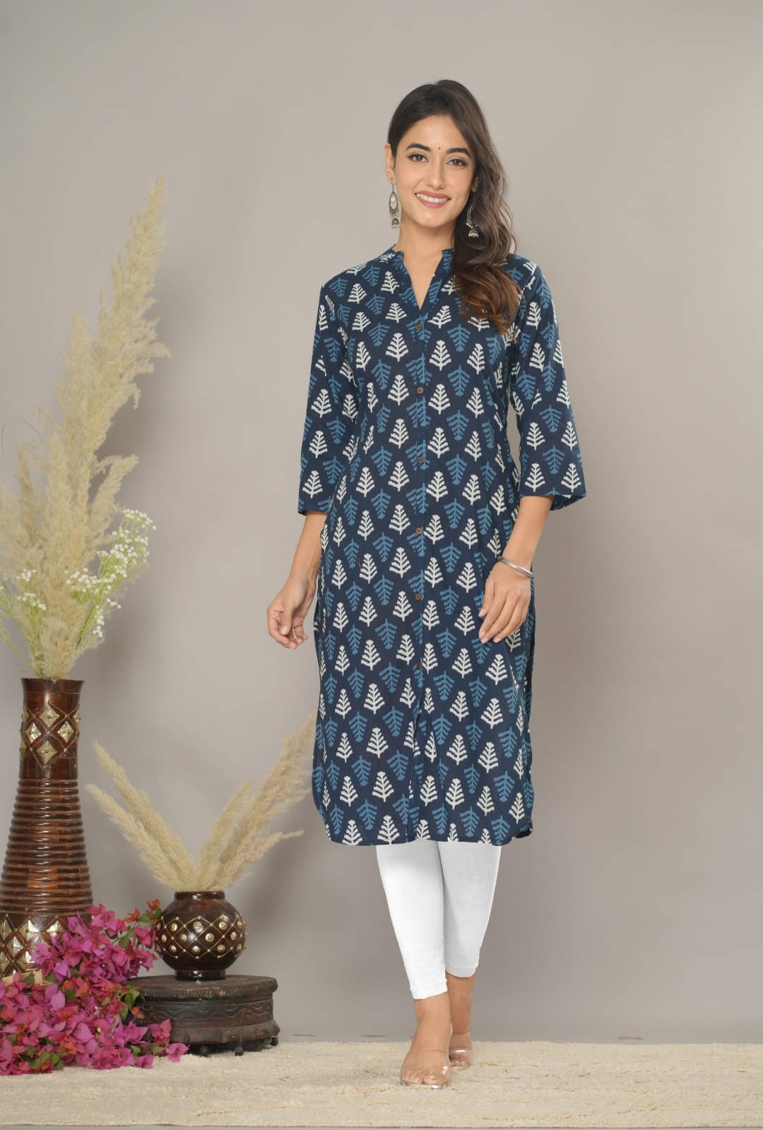     			Mehsoos Fashion Women Cotton Printed Straight Kurti ( Blue )