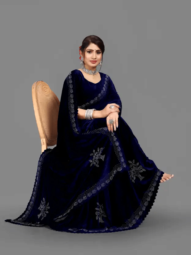     			Aika Velvet Solid Regular Saree With Unstitched Blouse Piece ( Navy Blue )