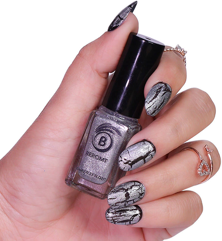     			BEROMT Silver Nail Polish 15 ( Pack of 1 )