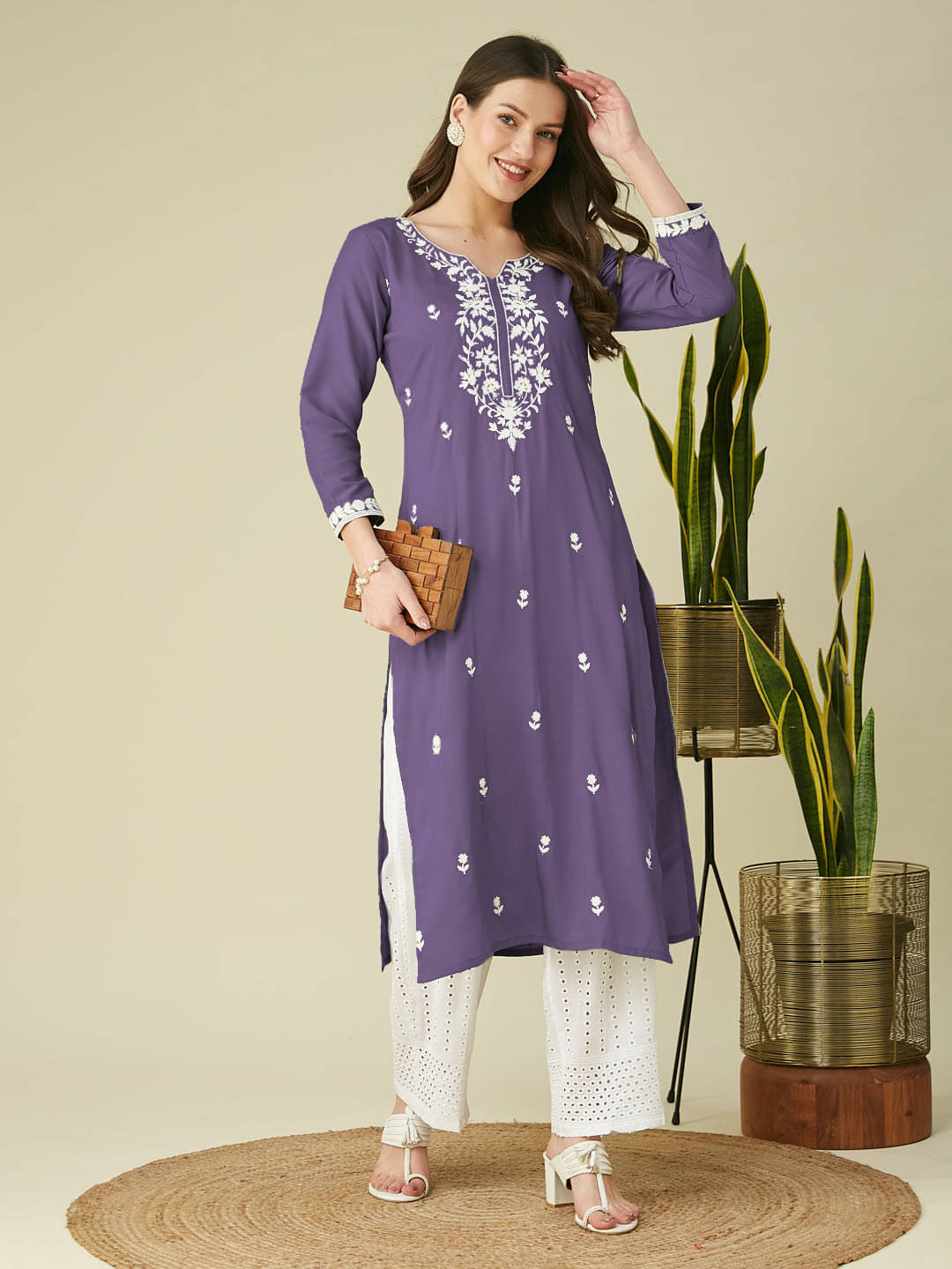FORKEY Women Cotton Silk Embroidered Straight Kurti ( Purple )     			FORKEY Women Cotton Silk Embroidered Straight Kurti ( Purple )