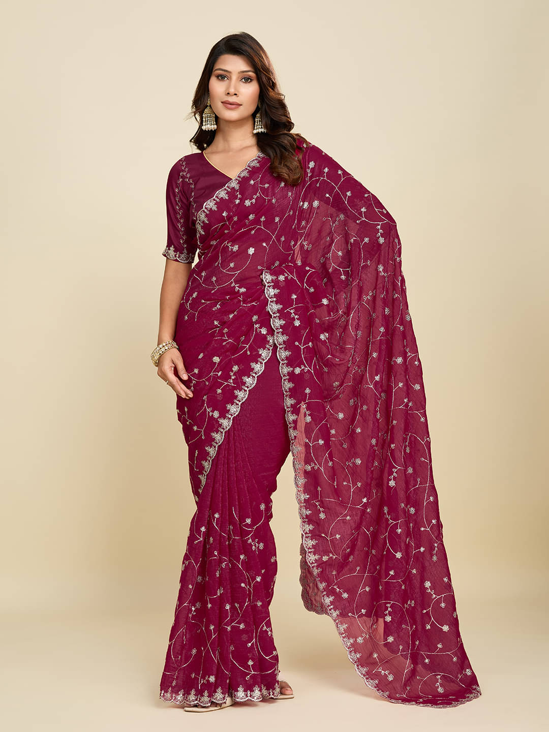     			Kandora Jimmy Choo Embroidered Chanderi saree With Unstitched Blouse Piece ( Red )
