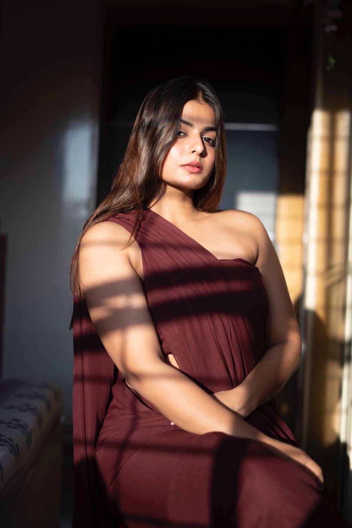 Kashvi Sarees Georgette Solid Ilkal Saree With Unstitched Blouse Piece ( BROWN ) Kashvi Sarees Georgette Solid Ilkal Saree With Unstitched Blouse Piece ( BROWN )