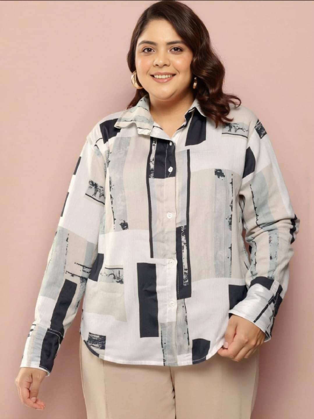 PLUS PARADISE Women Colorblock Georgette Shirt ( Multi Color ) PLUS PARADISE Women Colorblock Georgette Shirt ( Multi Color )