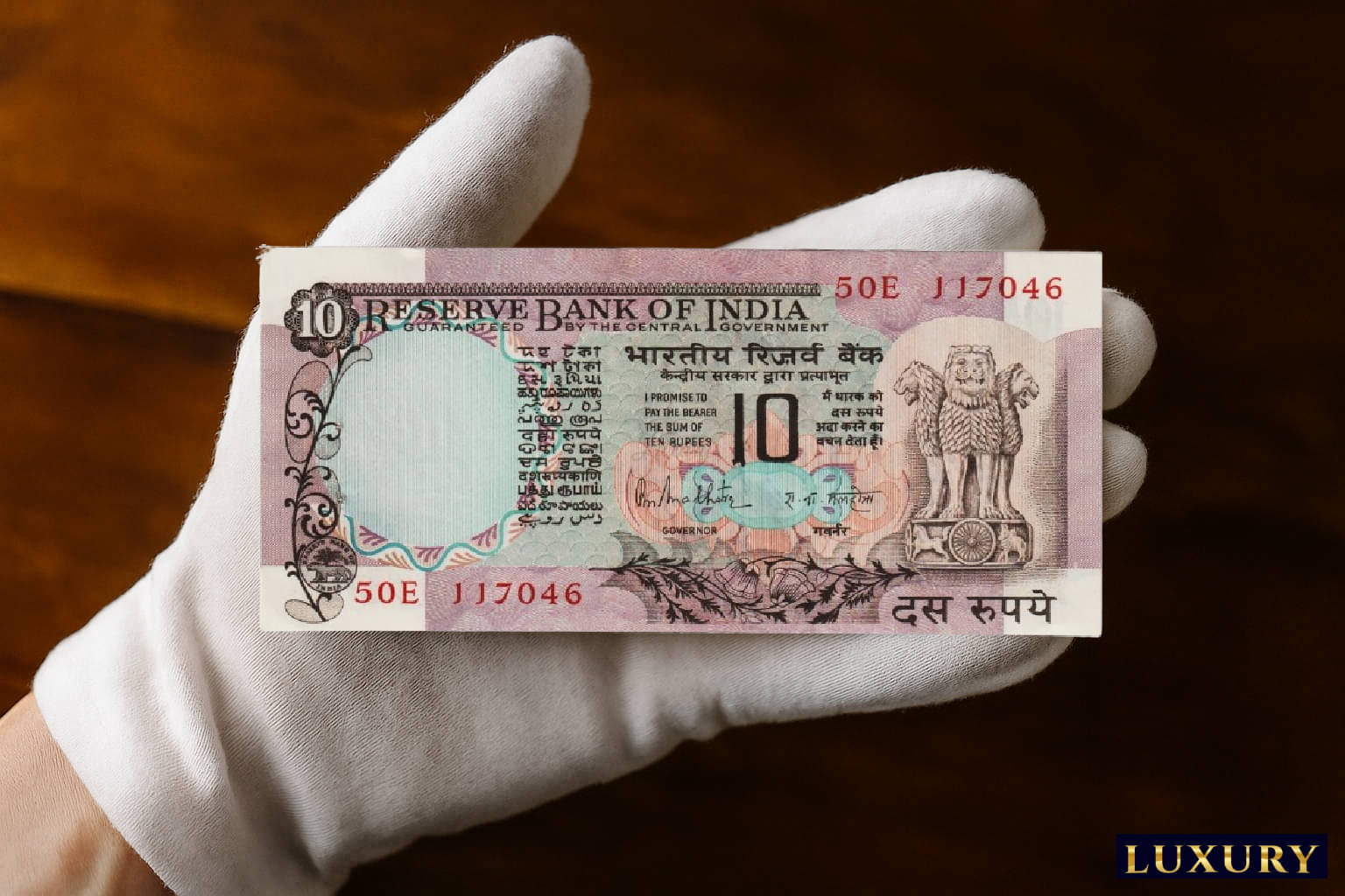     			1 Peacock/Mor 10 Rupees, old India very rare Beautiful Fancy Blue Note