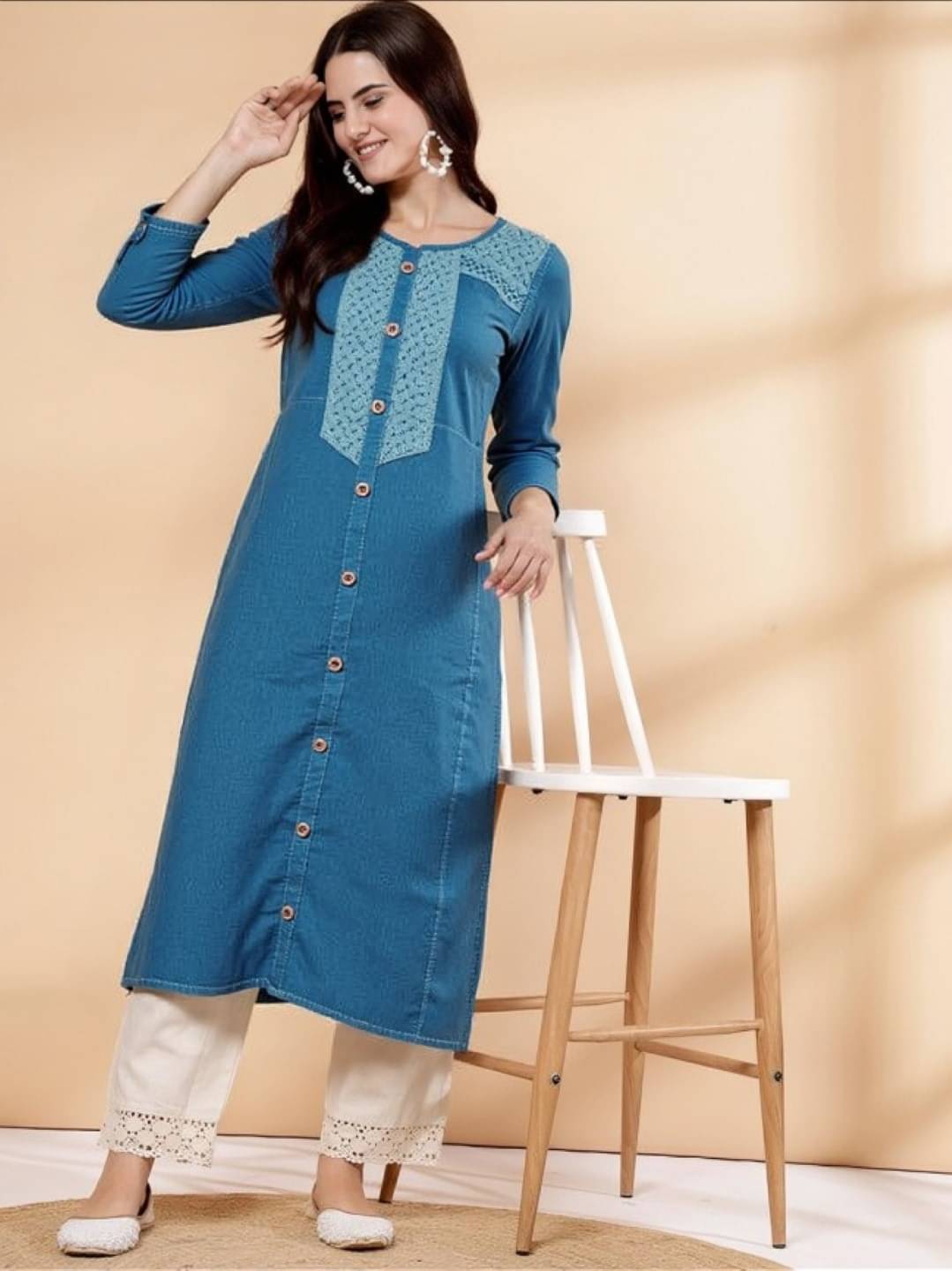 MAYKR Women Rayon Embroidered Straight Kurti ( Teal ) MAYKR Women Rayon Embroidered Straight Kurti ( Teal )