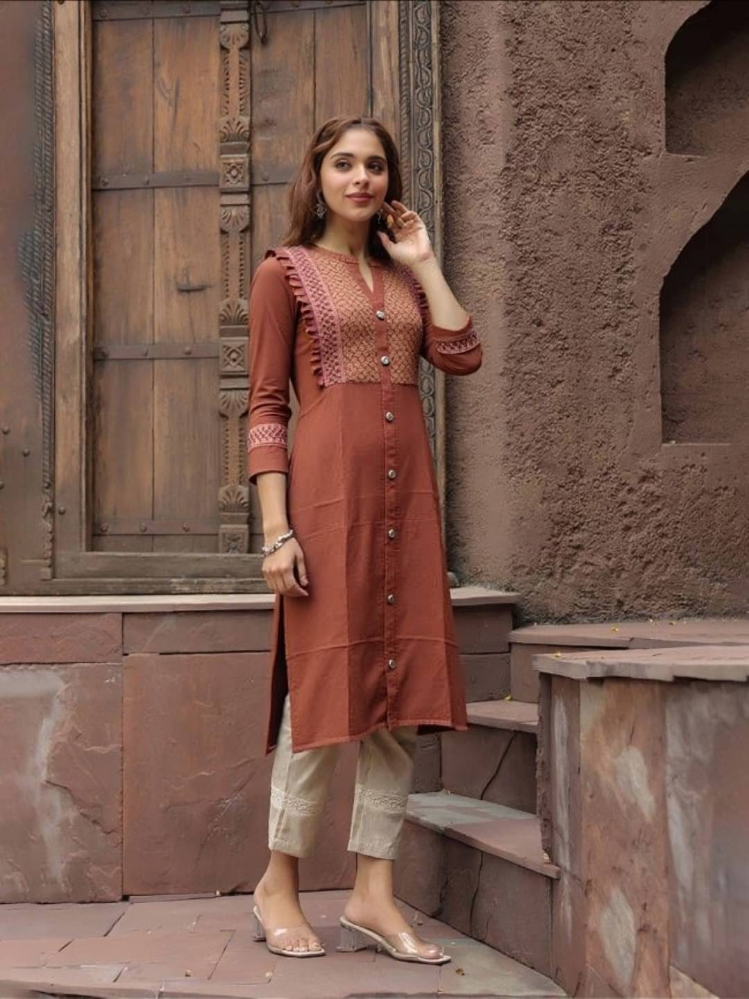 MAYKR Women Rayon Embroidered Straight Kurti ( Rust ) MAYKR Women Rayon Embroidered Straight Kurti ( Rust )
