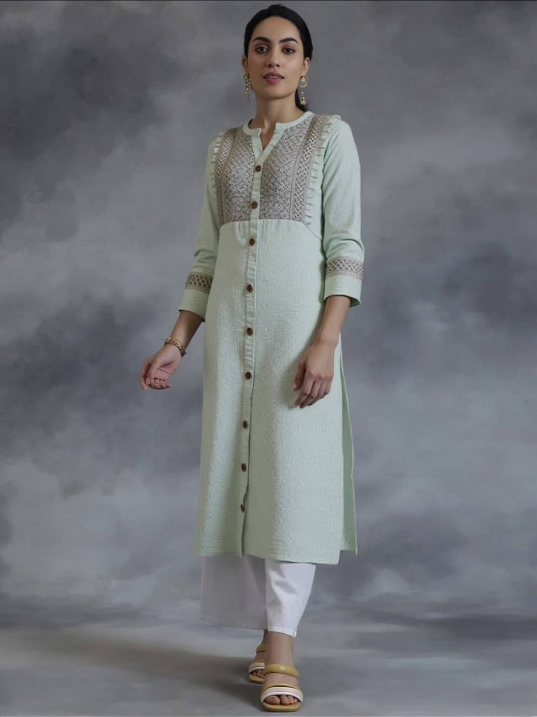 PLUS PARADISE Women Rayon Embroidered Straight Kurti ( Light Grey ) PLUS PARADISE Women Rayon Embroidered Straight Kurti ( Light Grey )