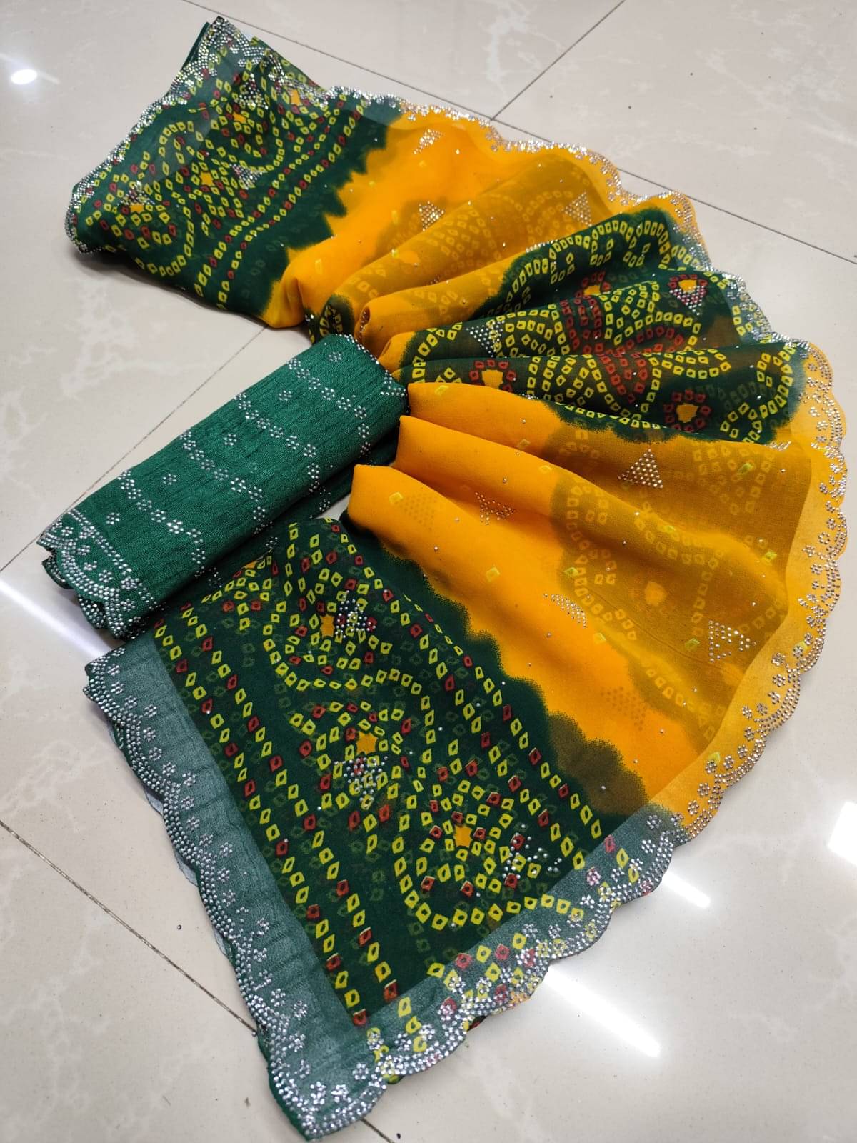 Avenue Creation Chiffon Printed Bandhani Sarees With Unstitched Blouse Piece ( Multicolor 1 ) Avenue Creation Chiffon Printed Bandhani Sarees With Unstitched Blouse Piece ( Multicolor 1 )