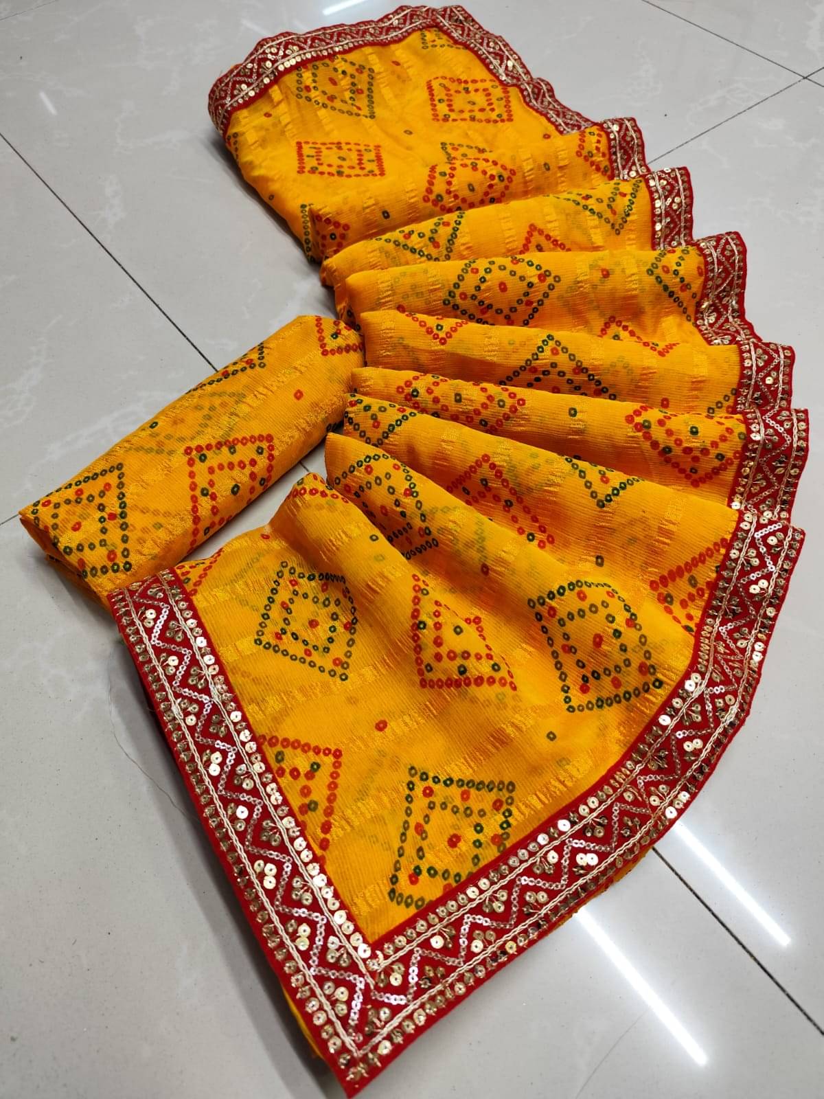     			Avenue Creation Chiffon Printed Bandhani Sarees With Unstitched Blouse Piece ( Gold )