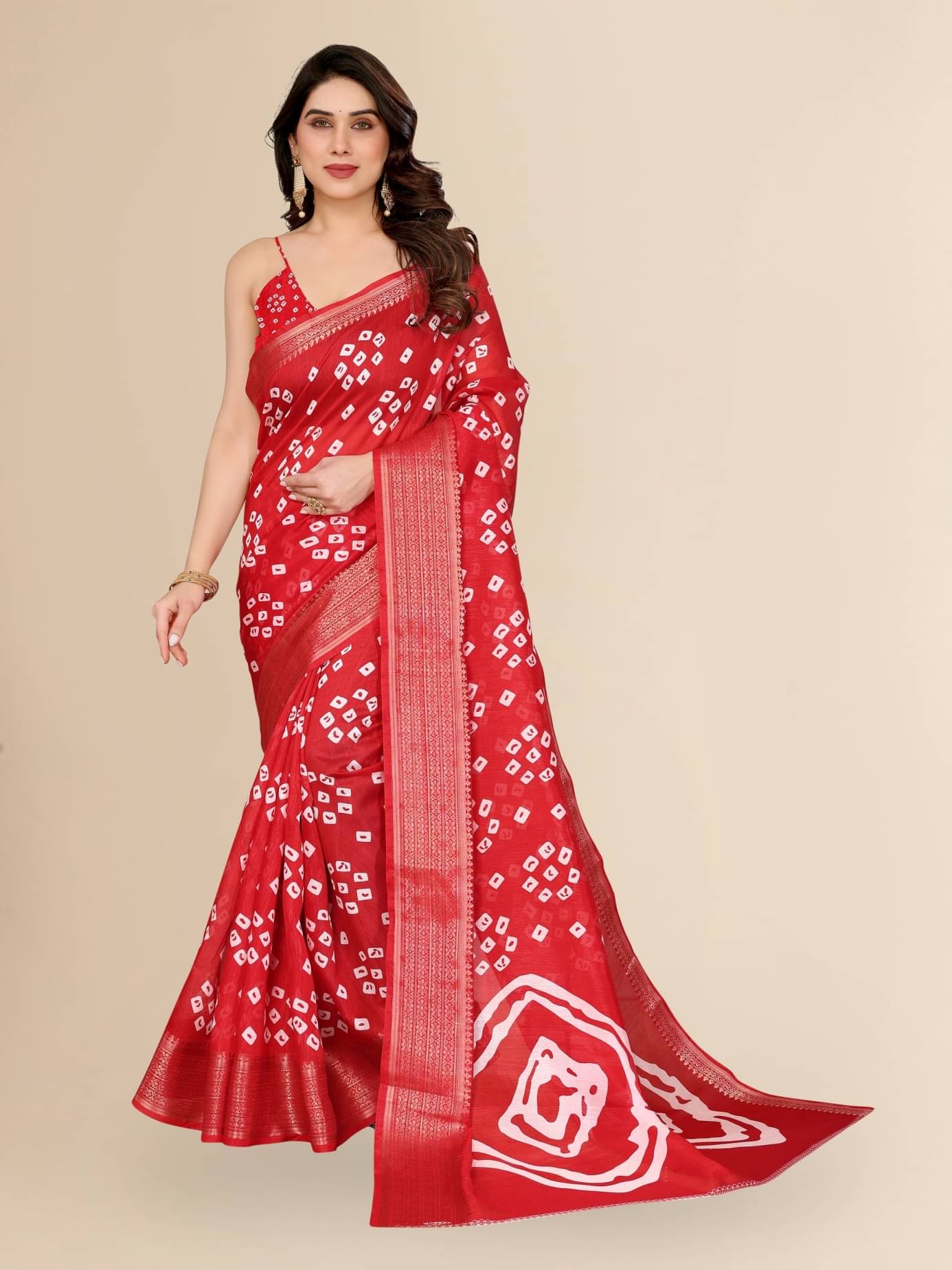 BANDHANI VILLA Cotton Blend Printed Regular Saree With Unstitched Blouse Piece ( Red ) BANDHANI VILLA Cotton Blend Printed Regular Saree With Unstitched Blouse Piece ( Red )