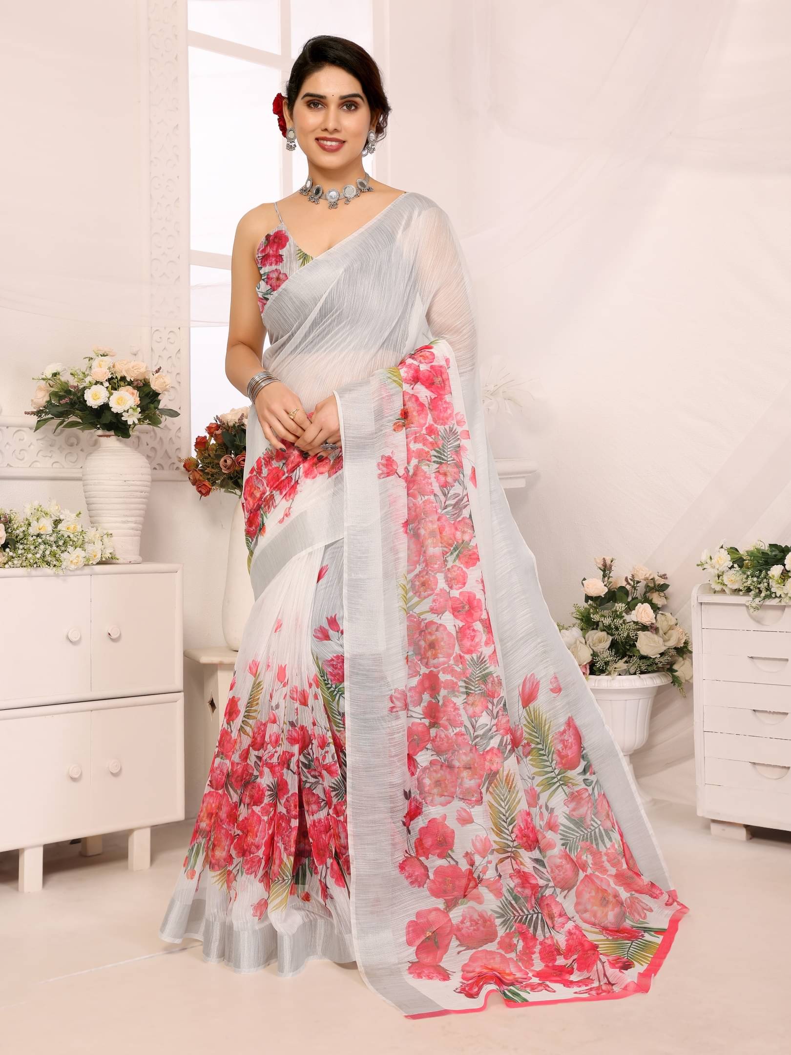     			BANDHANI VILLA Linen Printed Regular Saree With Unstitched Blouse Piece ( White )