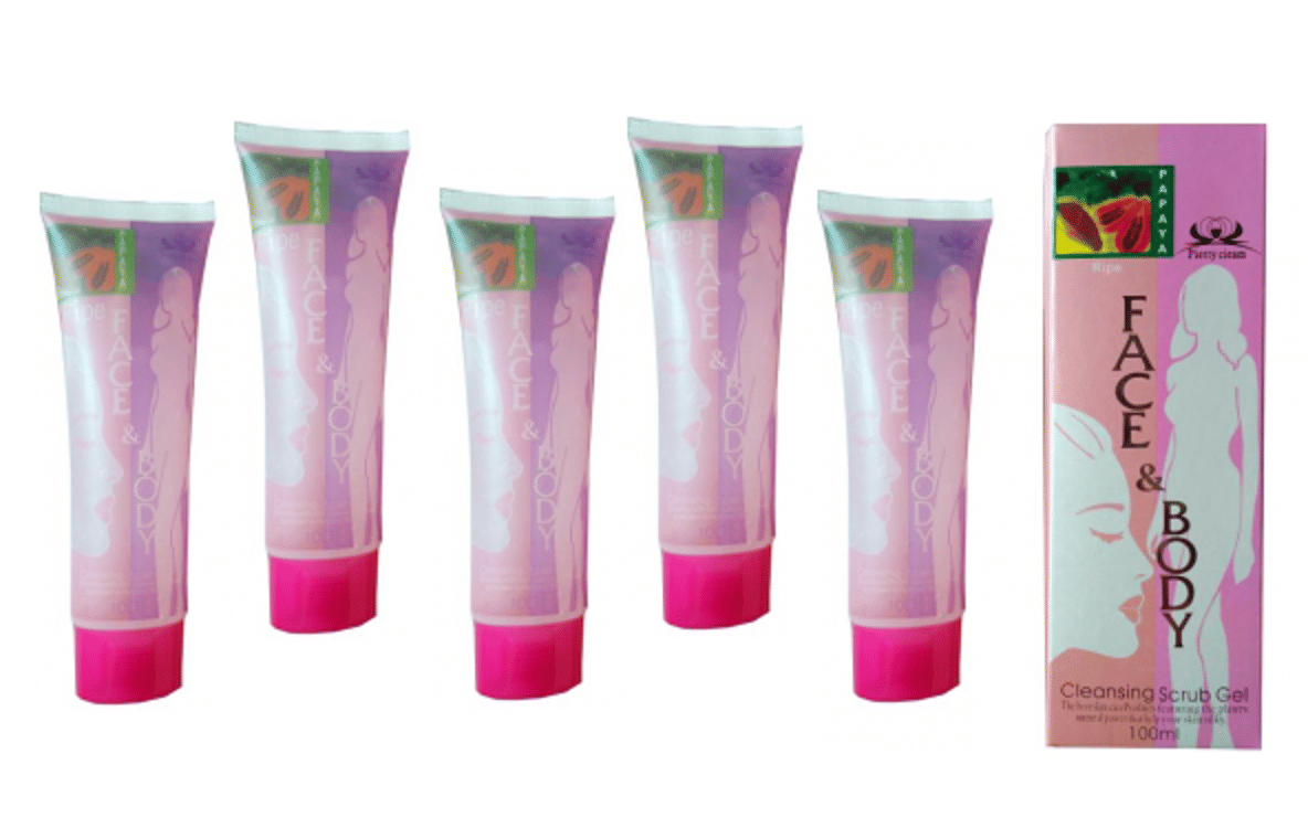     			BLUST & FAMME - Refreshing Face Cleanser For All Skin Type 600 mL ( Pack of 6 )