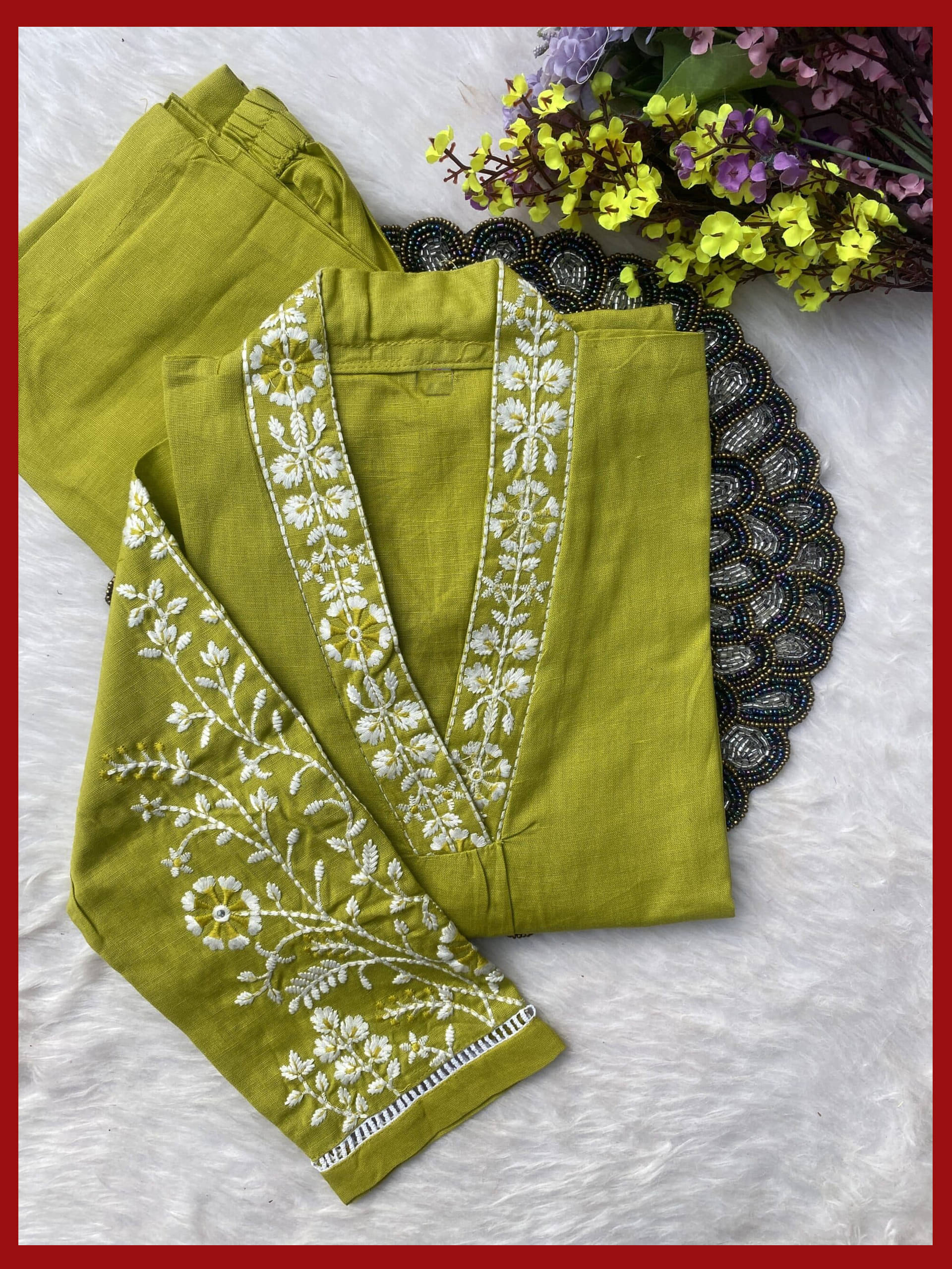 CITYTALK Women Cotton Blend Embroidered Straight Kurti With Pants ( Green ) CITYTALK Women Cotton Blend Embroidered Straight Kurti With Pants ( Green )