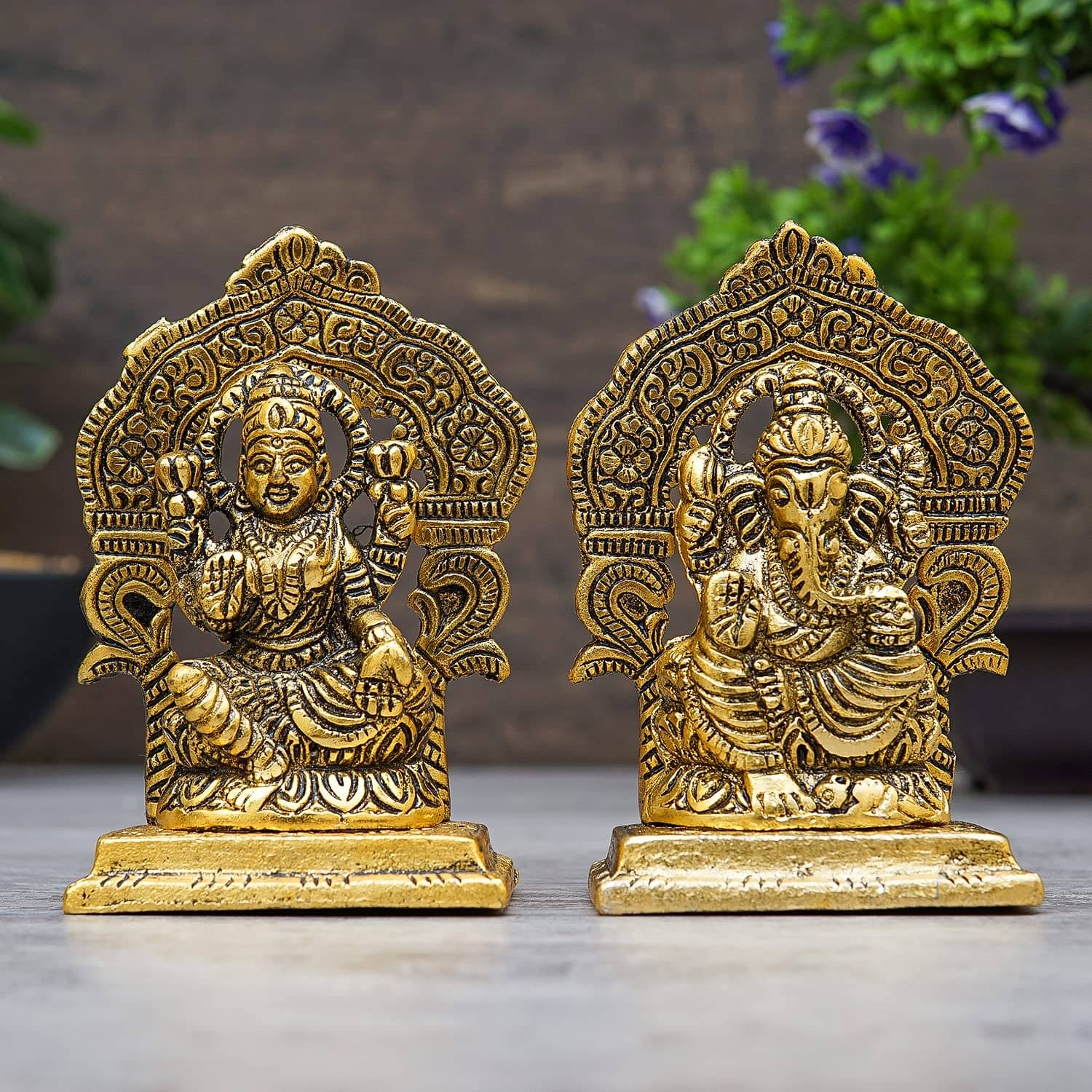 Craftlayout Iron Laxmi Ganesh Idol ( 7.62 cm ) Craftlayout Iron Laxmi Ganesh Idol ( 7.62 cm )