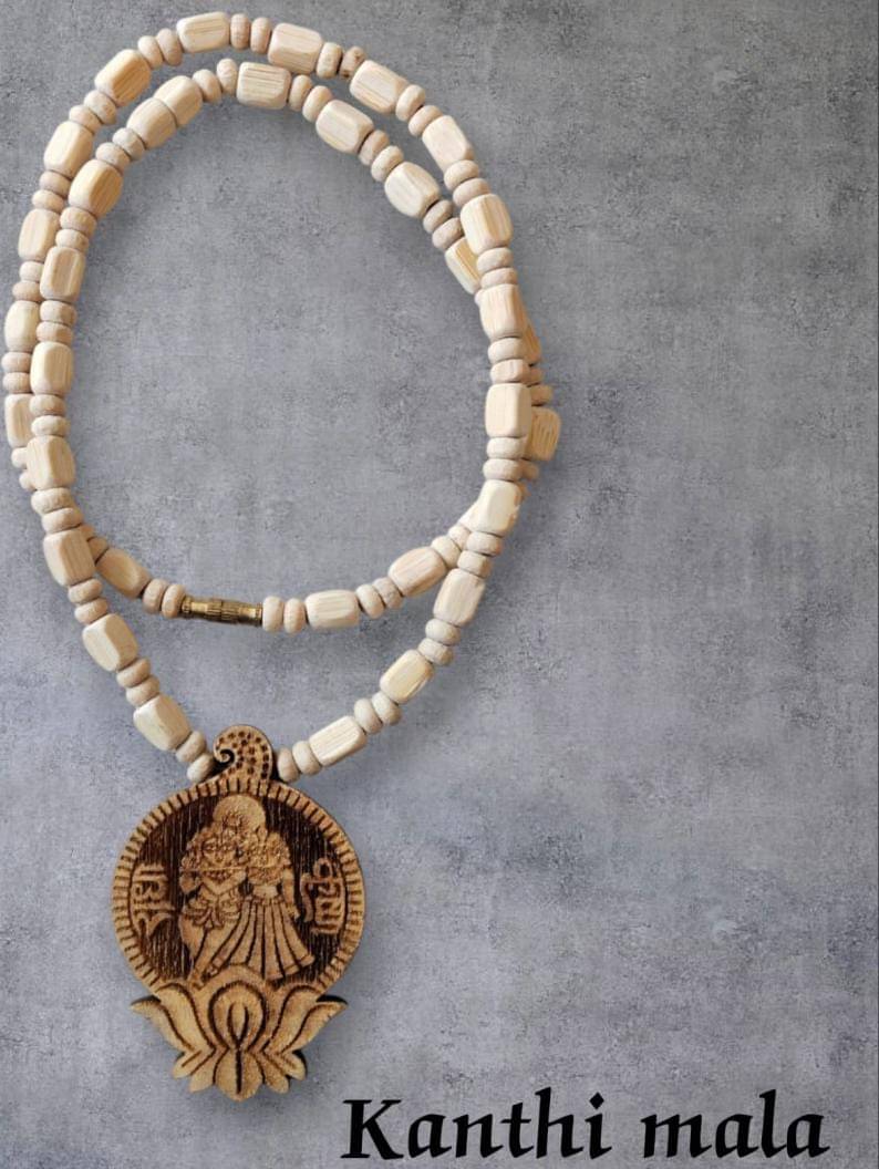     			Foxdean Pooja Mala RADHA KRISHAN JI TULSI MALA ( Pack of 1 )