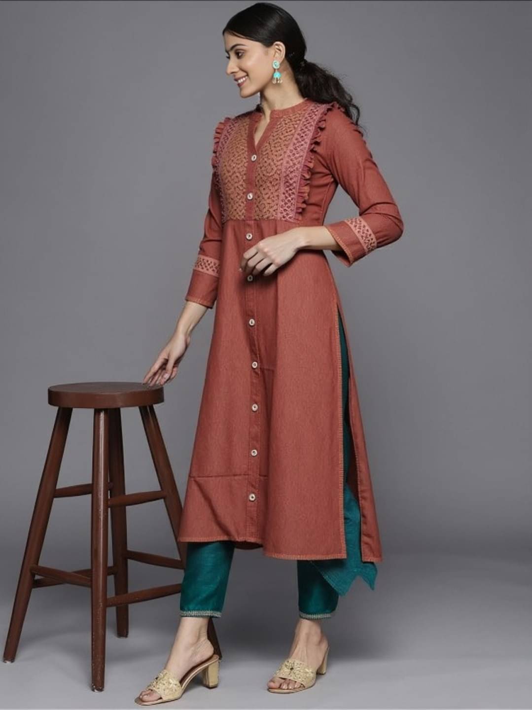 MAYKR Women Rayon Embroidered Straight Kurti ( Rust ) MAYKR Women Rayon Embroidered Straight Kurti ( Rust )