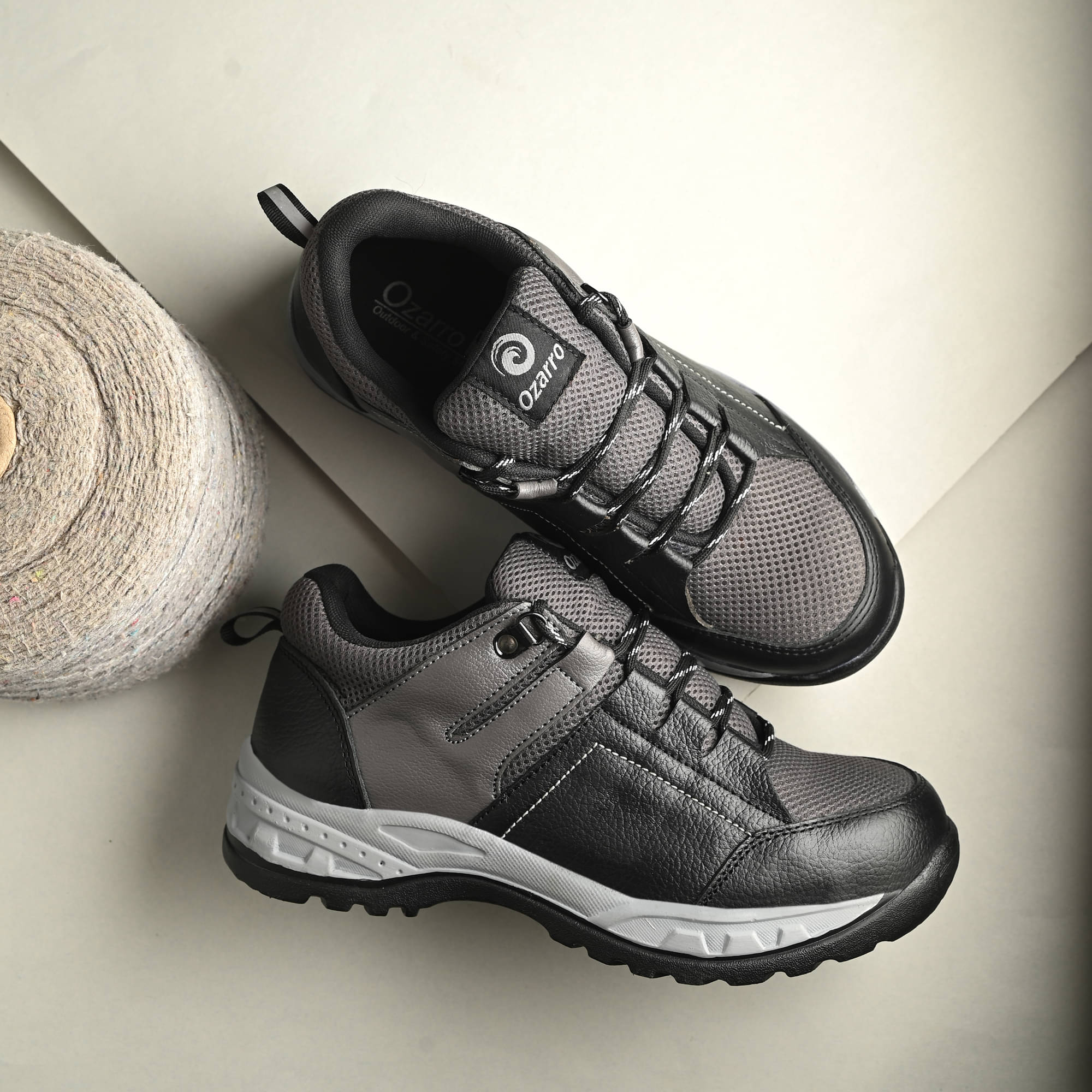     			Ozarro Derby Black Safety Shoes