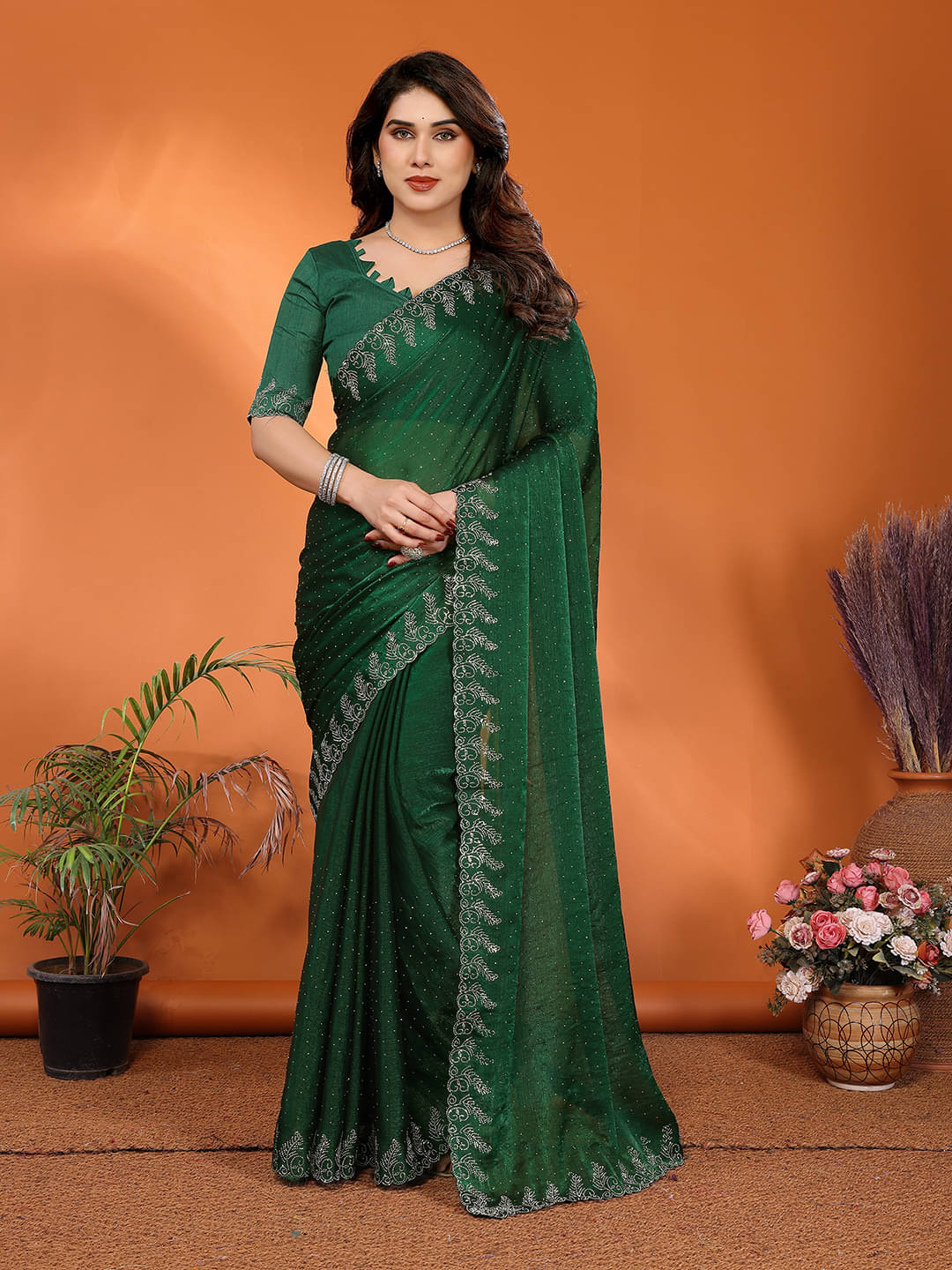 ANAND SAREES Chiffon Solid Ilkal Saree With Unstitched Blouse Piece ( Green ) ANAND SAREES Chiffon Solid Ilkal Saree With Unstitched Blouse Piece ( Green )
