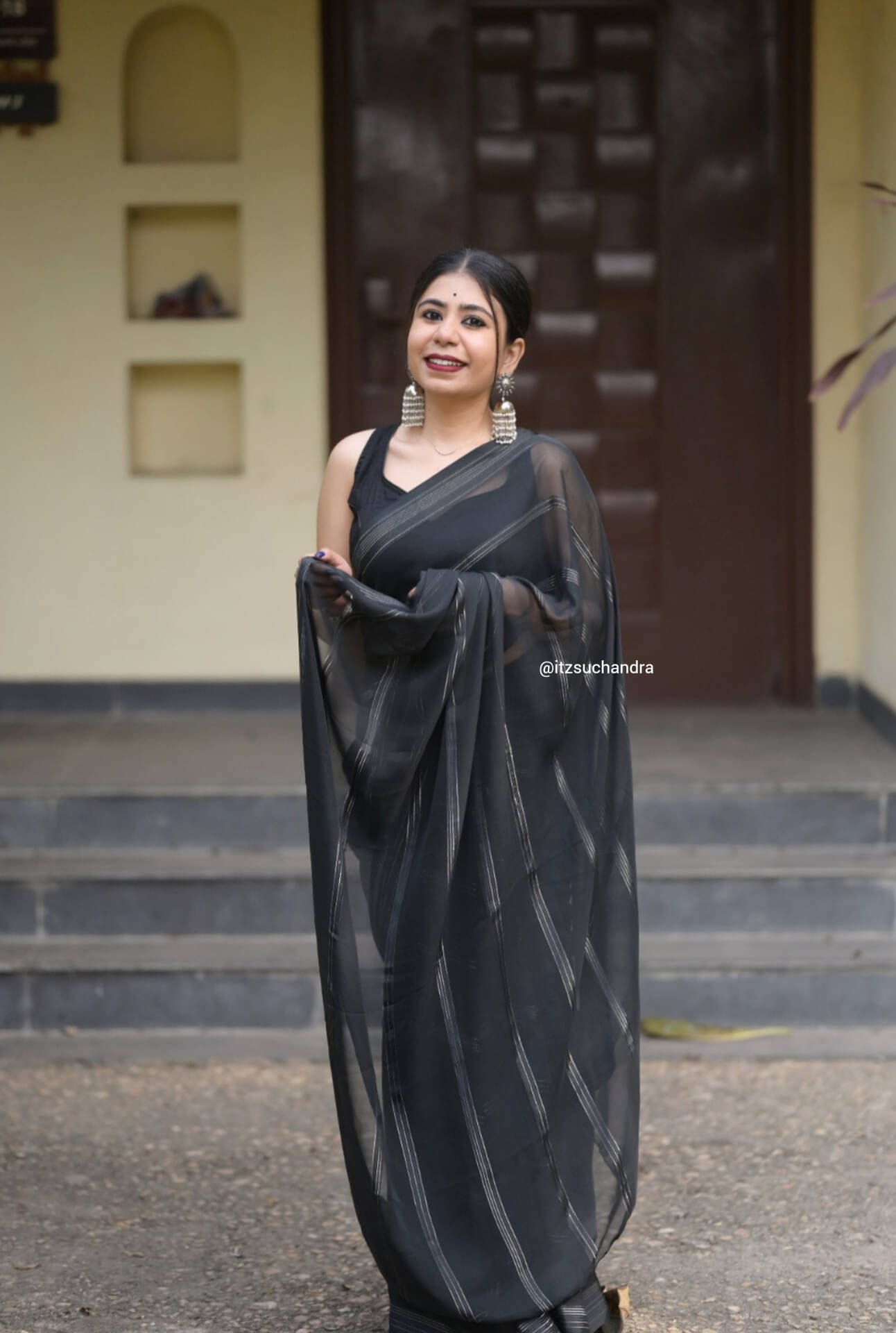 ANAND SAREES Georgette Striped Ilkal Saree With Unstitched Blouse Piece ( BLACK ) ANAND SAREES Georgette Striped Ilkal Saree With Unstitched Blouse Piece ( BLACK )