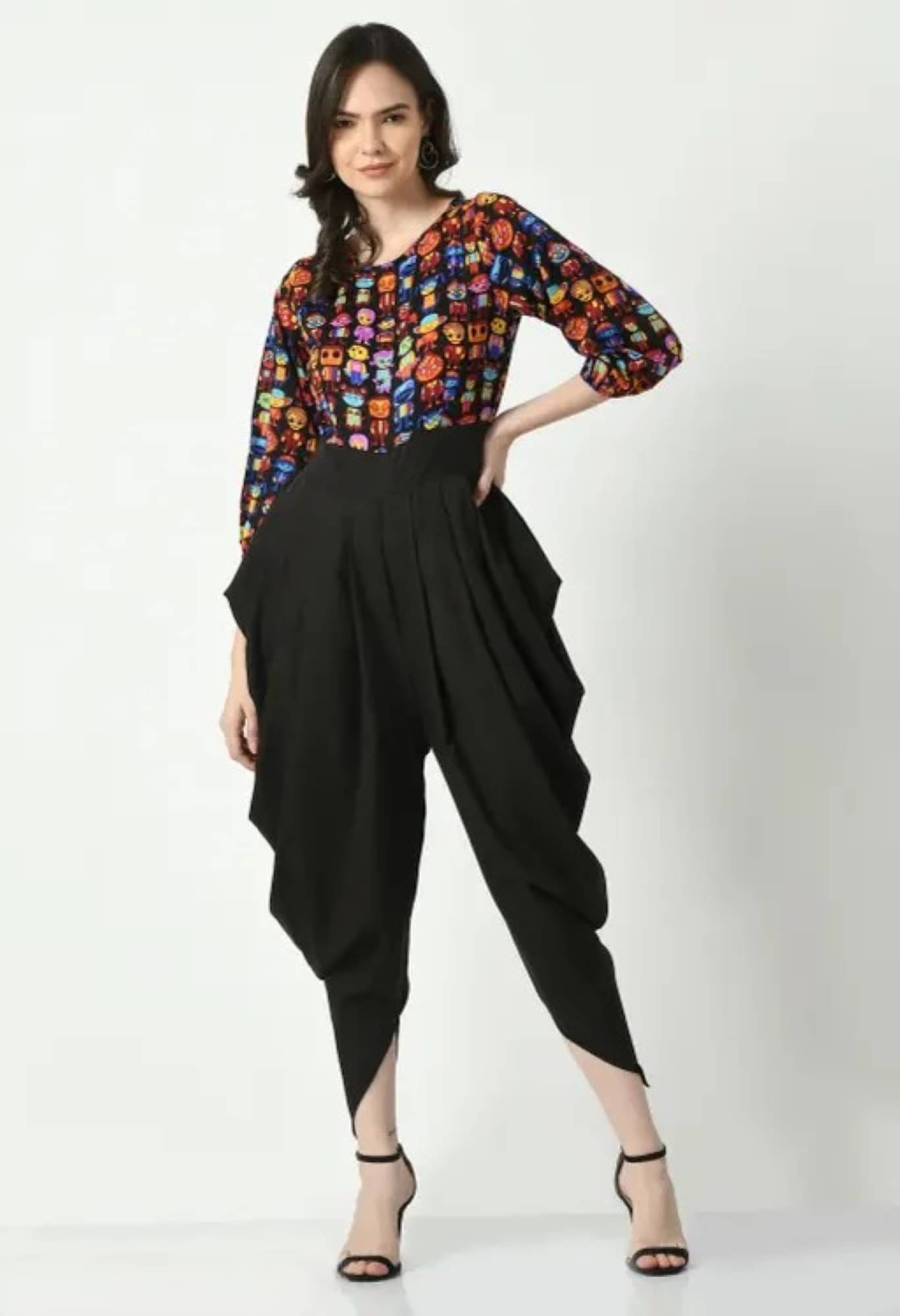 Divine Bezz Women Printed Crepe Jumpsuit ( Black ) Divine Bezz Women Printed Crepe Jumpsuit ( Black )