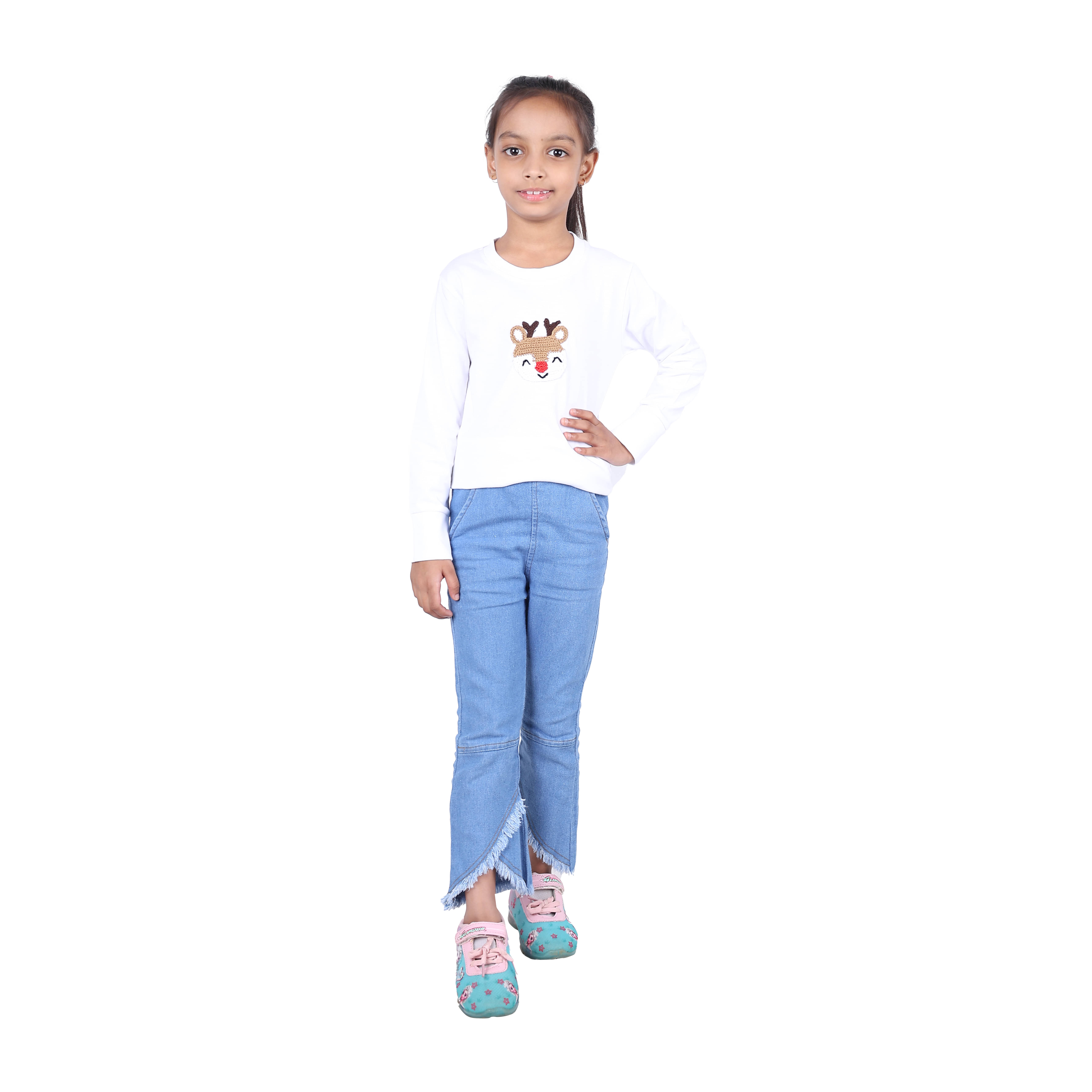     			Kidzee Kingdom Pack of 1 Girls Cotton Sweatshirt ( White )