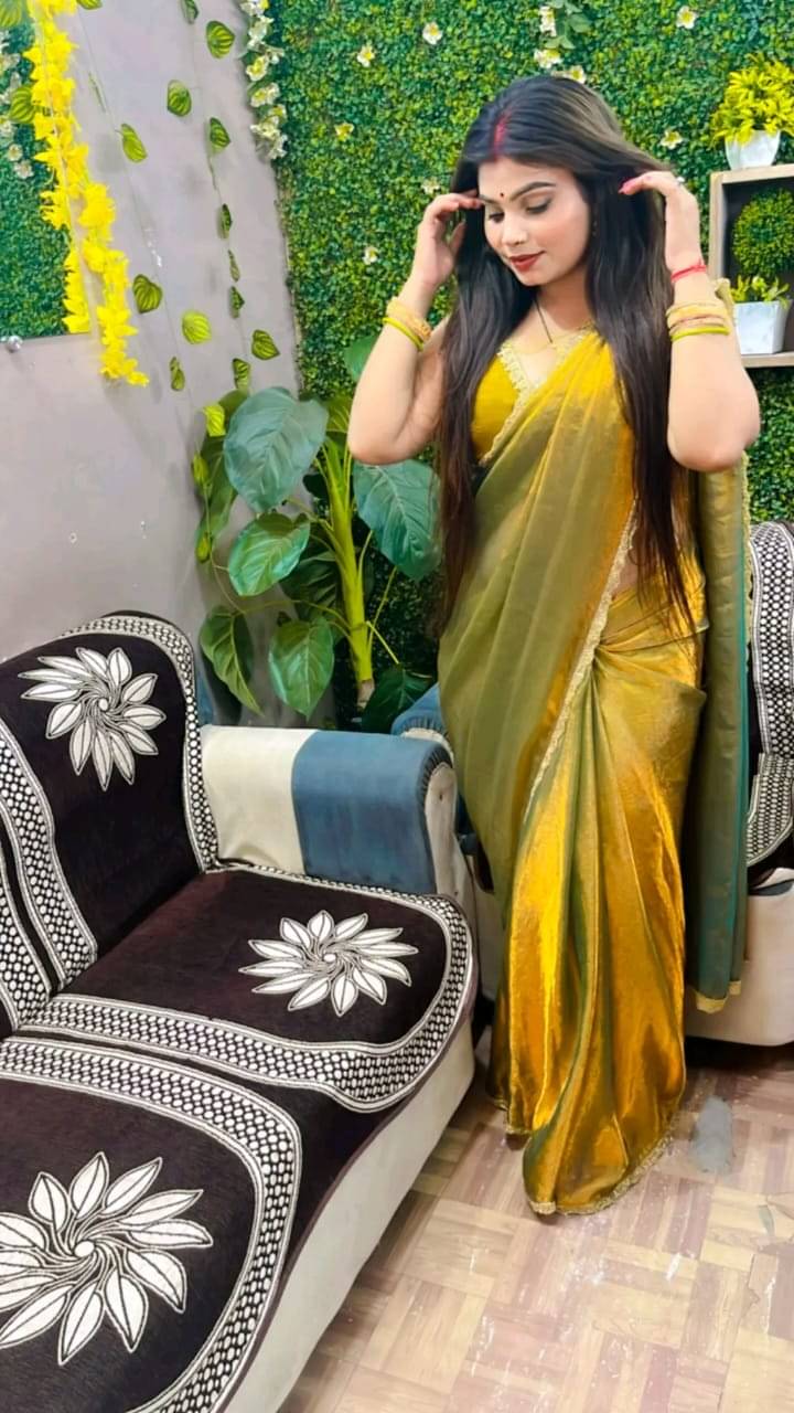 Trandtide Chiffon Solid Banarasi saree With Unstitched Blouse Piece ( Brown ) Trandtide Chiffon Solid Banarasi saree With Unstitched Blouse Piece ( Brown )